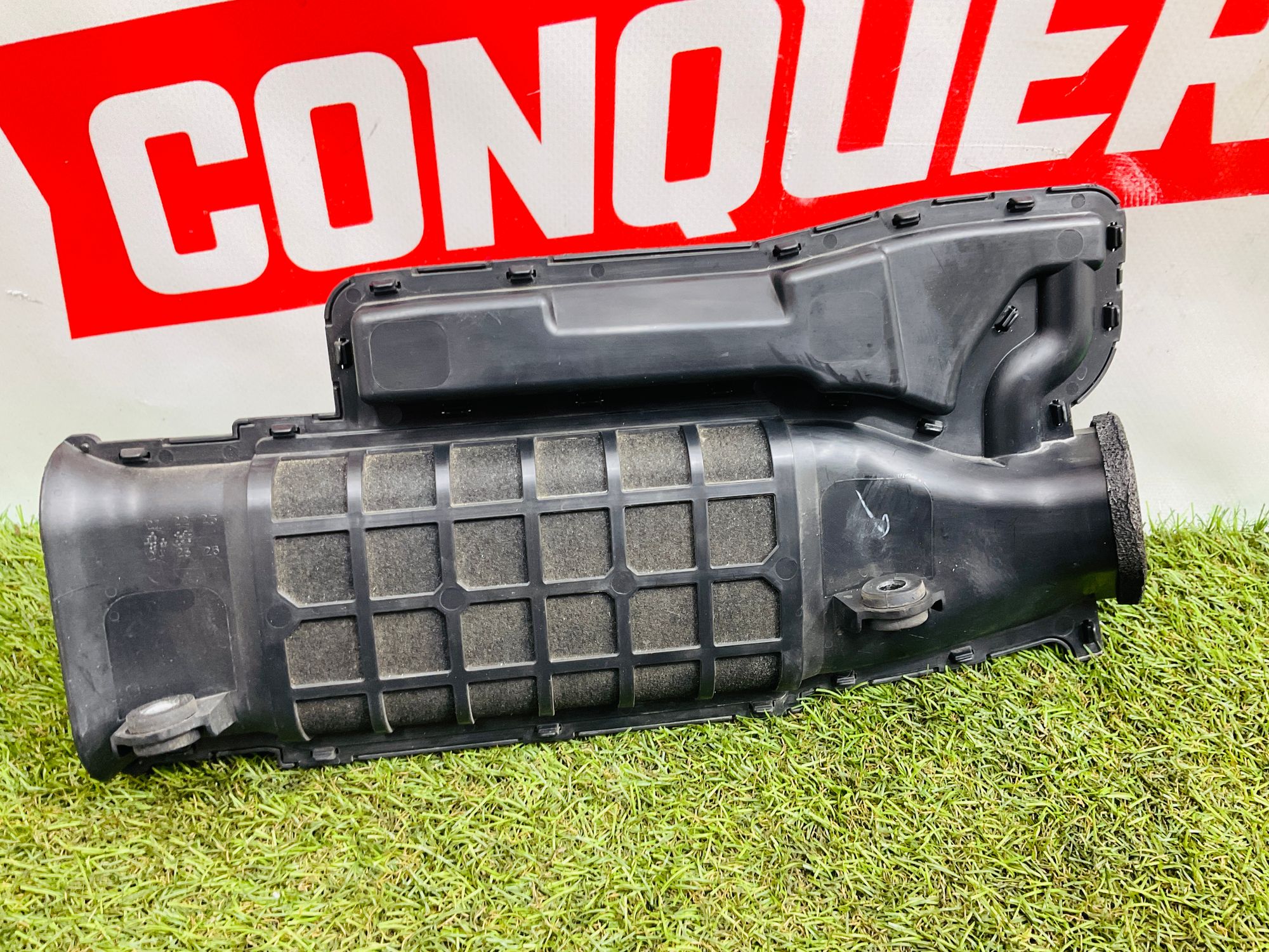 https://ycs.partsauto.market/partsauto-images/thmbs/userImages/h353NjtZg3VDP19b5HMt7LlpbQ93/part/05197479-d4ff-47ee-95fe-bcd4f8e1267d_1779720094084.jpg