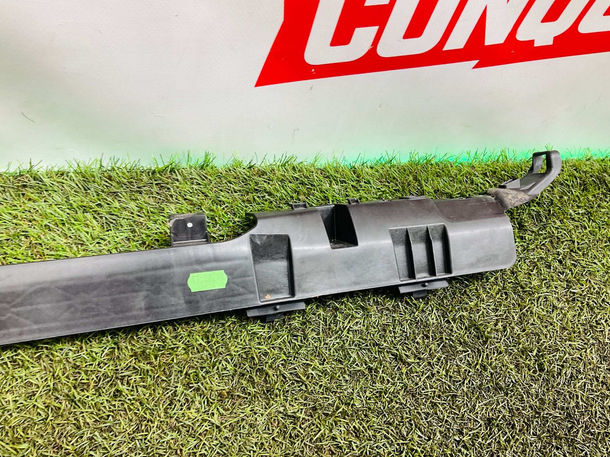 Кронштейн порога правый Porsche 911 GT3, 991 Рестайлинг 2018, 5000 рублей, Москва