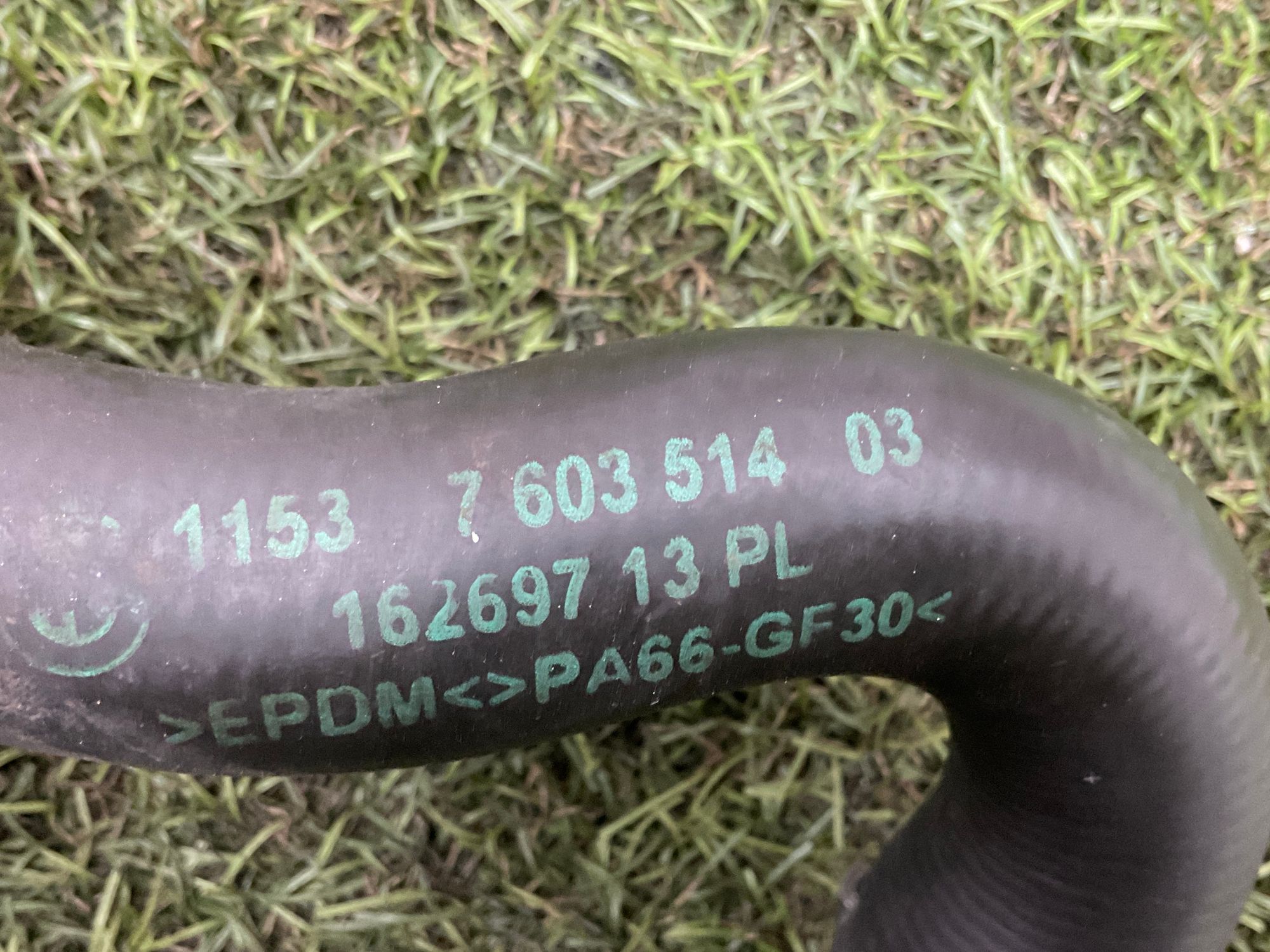 Патрубок системы охлаждения BMW 5 серия, F10/F11/F07 рестайлинг, 1000 рублей, Москва