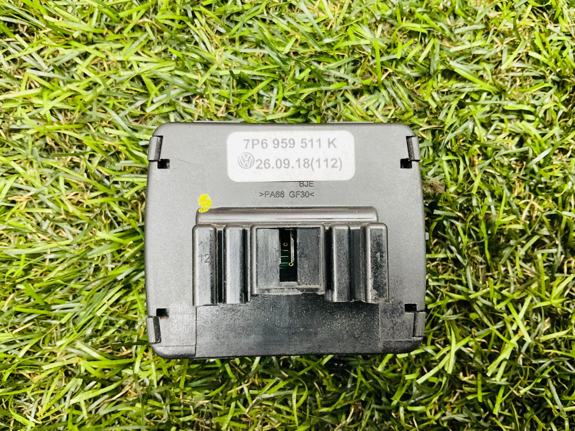 https://ycs.partsauto.market/partsauto-images/thmbs/userImages/h353NjtZg3VDP19b5HMt7LlpbQ93/part/06227d5c-cdee-41ea-9811-411b6a765c31_1787322860439.jpg