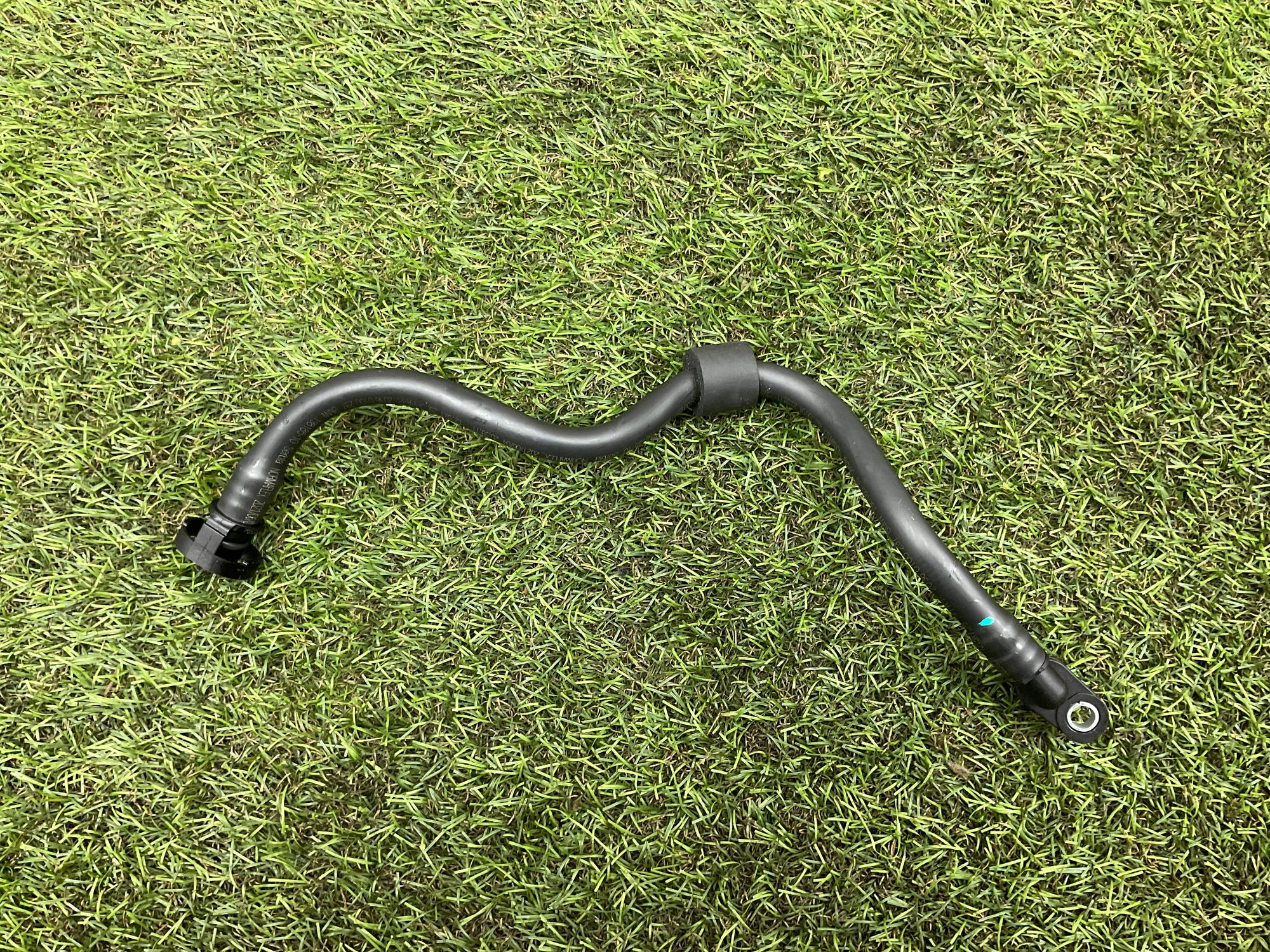 Трубопровод вентиляции топливного бака B58 новый оригинал, 3000 рублей, Москва