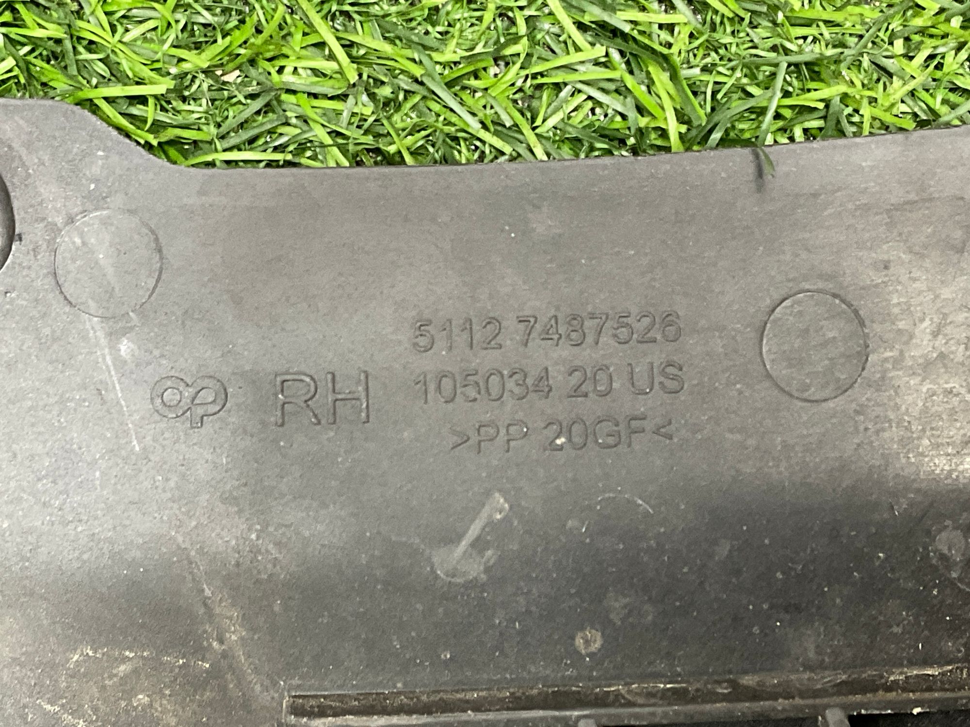 https://ycs.partsauto.market/partsauto-images/thmbs/userImages/h353NjtZg3VDP19b5HMt7LlpbQ93/part/06dd1cf2-3d63-42ec-8621-bcc5daf198f4_1734964550693.jpg