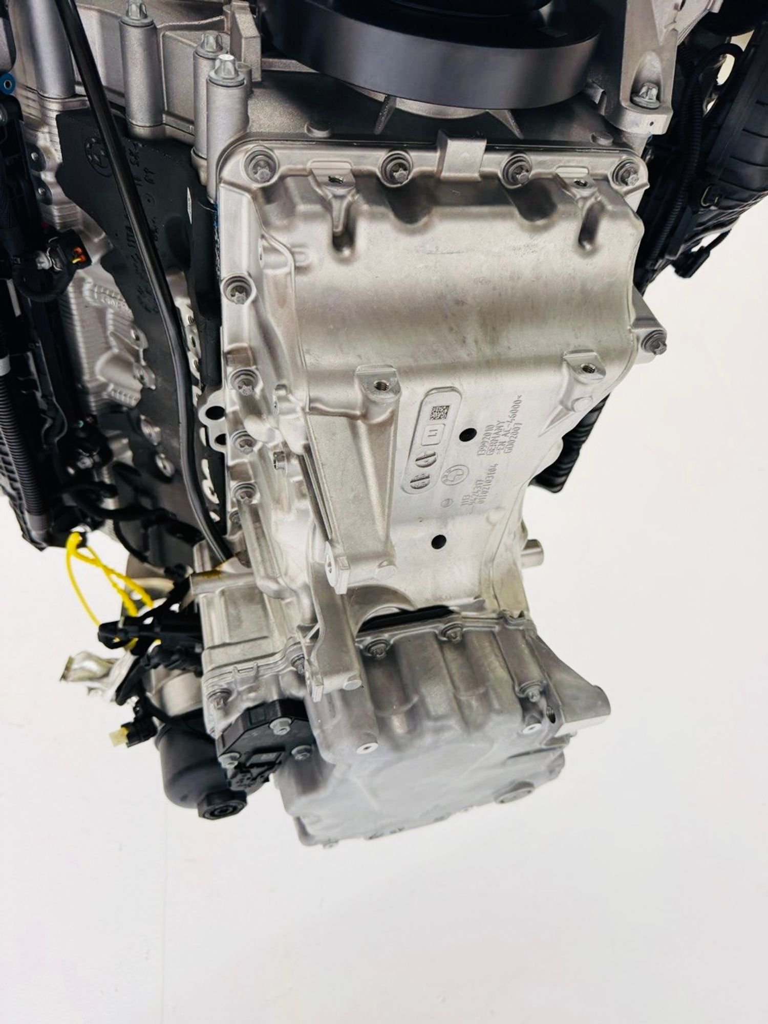 Двигатель N63B44E Land Rover Range Rover V 2023 новый, 3000000 рублей, Москва
