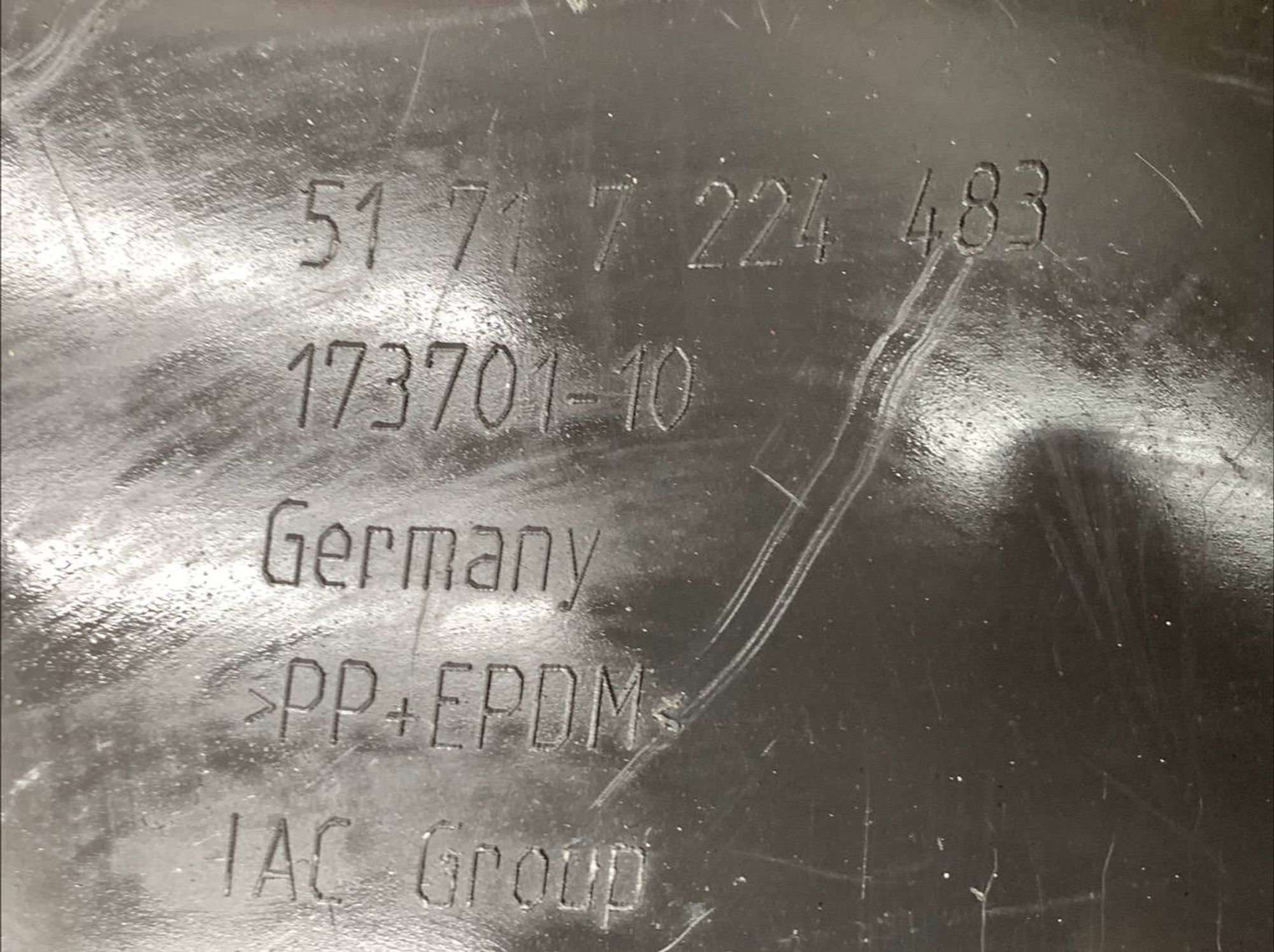 https://ycs.partsauto.market/partsauto-images/thmbs/userImages/h353NjtZg3VDP19b5HMt7LlpbQ93/part/07035bf5-feb7-42cb-99fd-ebd172135bcb_1720789085878.jpg