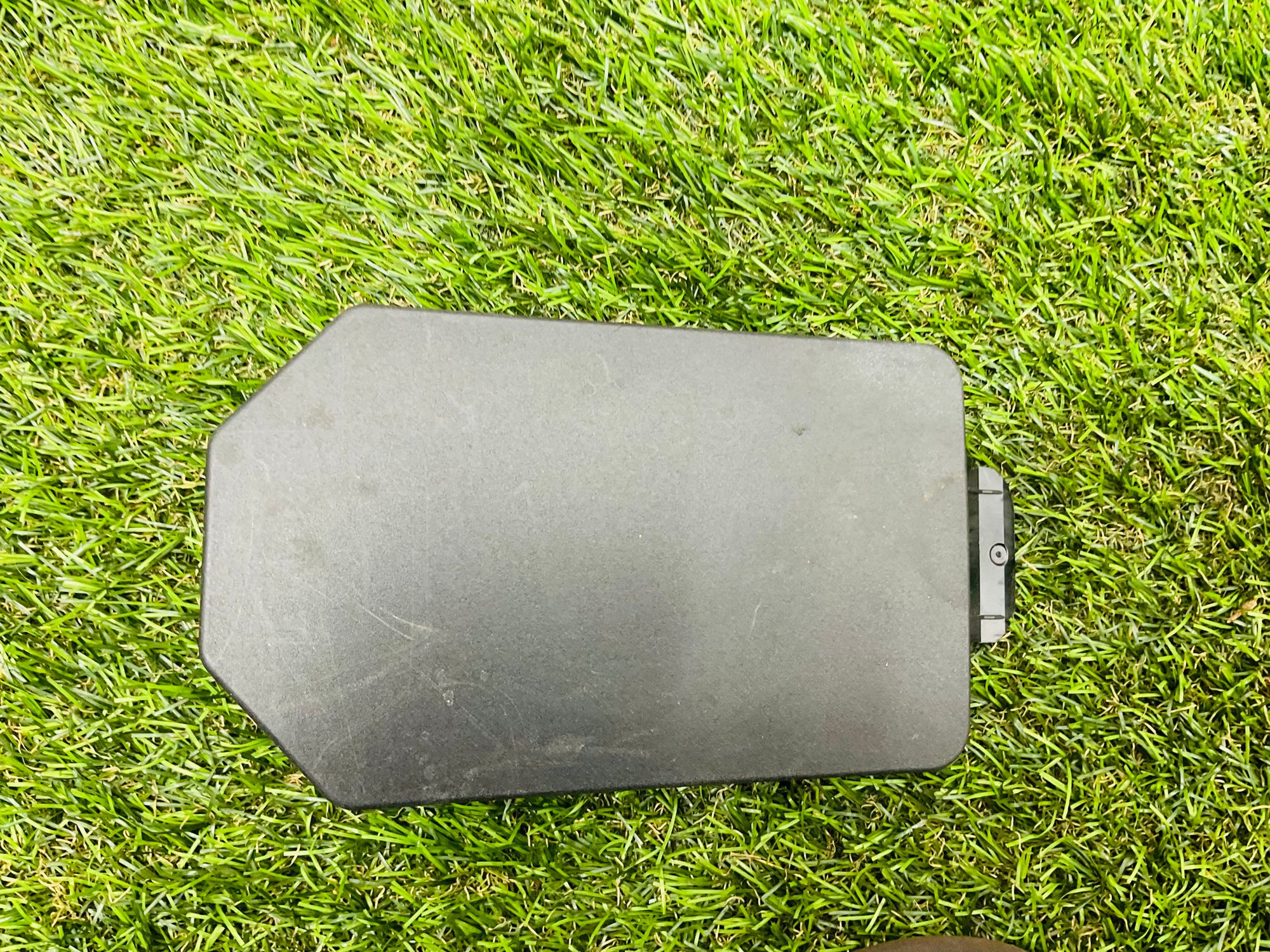 https://ycs.partsauto.market/partsauto-images/thmbs/userImages/h353NjtZg3VDP19b5HMt7LlpbQ93/part/07293193-a06e-4b69-a9c1-8dd1c62b90b1_1785852250883.jpg