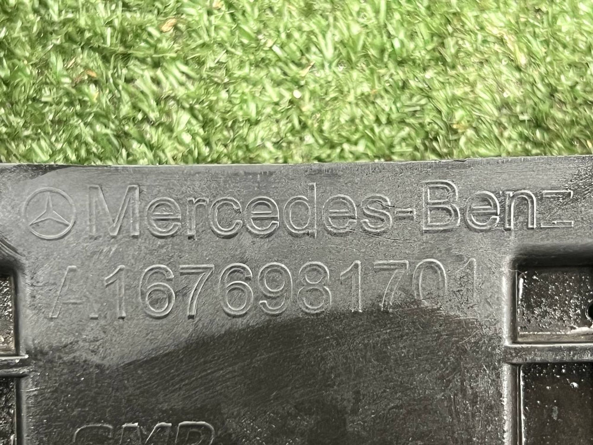 https://ycs.partsauto.market/partsauto-images/thmbs/userImages/h353NjtZg3VDP19b5HMt7LlpbQ93/part/07631f0c-ced7-438a-8bd4-58833e1c84d3_1732111394537.jpg