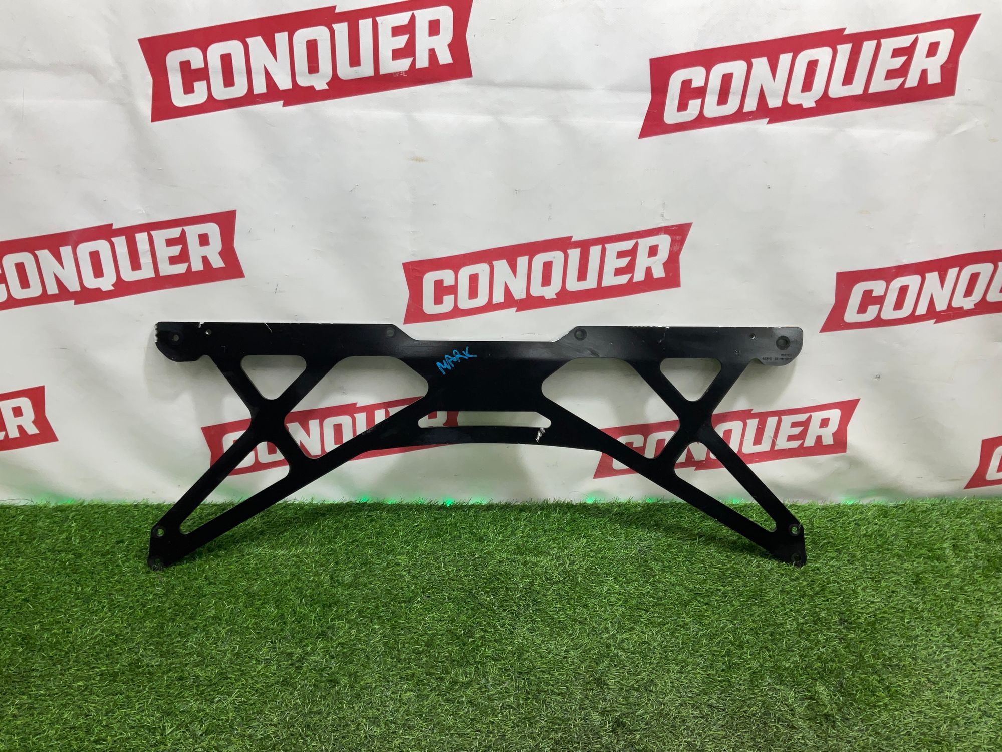 https://ycs.partsauto.market/partsauto-images/thmbs/userImages/h353NjtZg3VDP19b5HMt7LlpbQ93/part/0785612e-cc33-4c4f-923e-b6d1f9dd0422_1734076455726.jpg