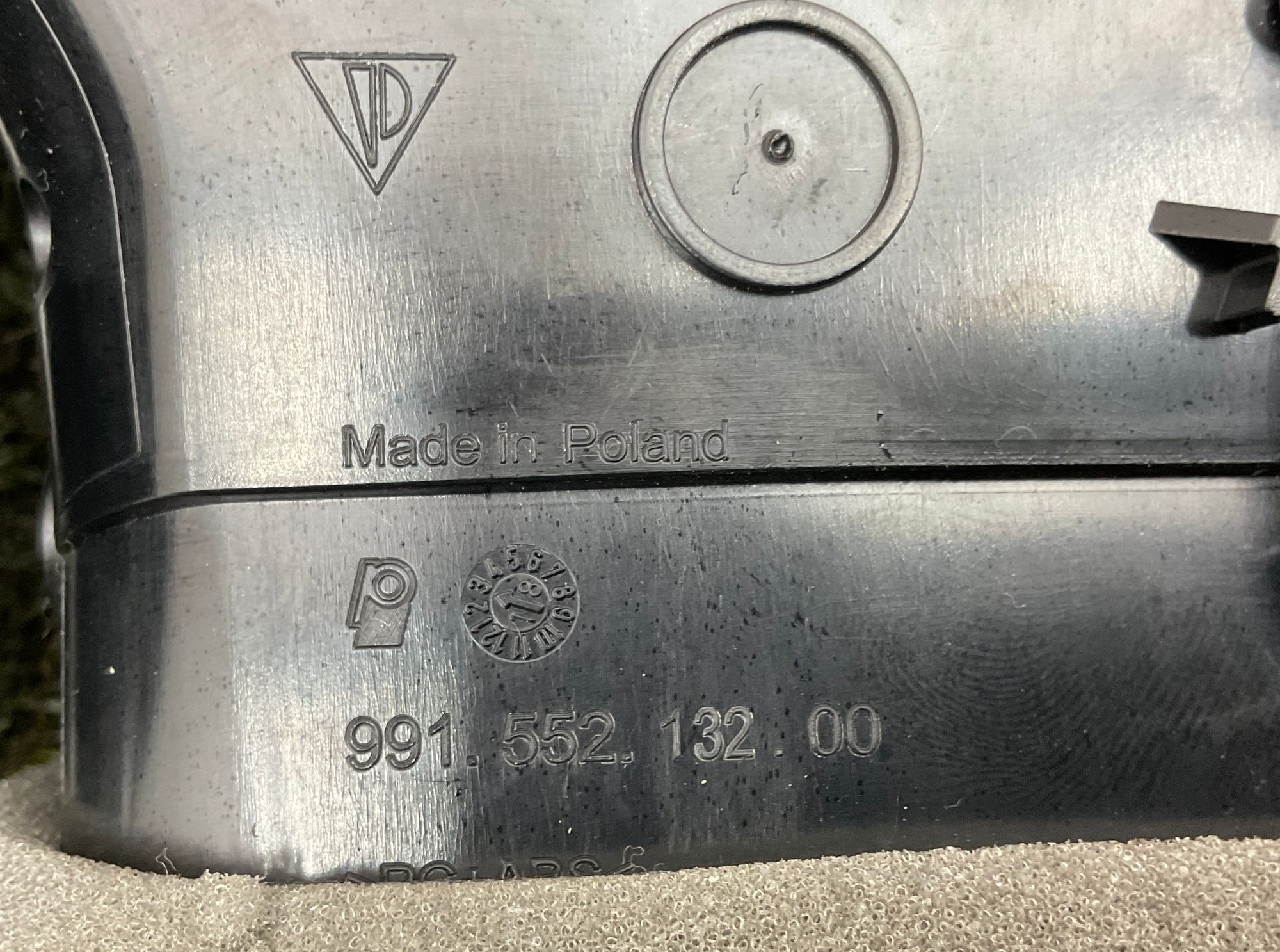 Дефлектор воздушный правый Porsche 911 GT3, 991 Рестайлинг 2018, 5000 рублей, Москва