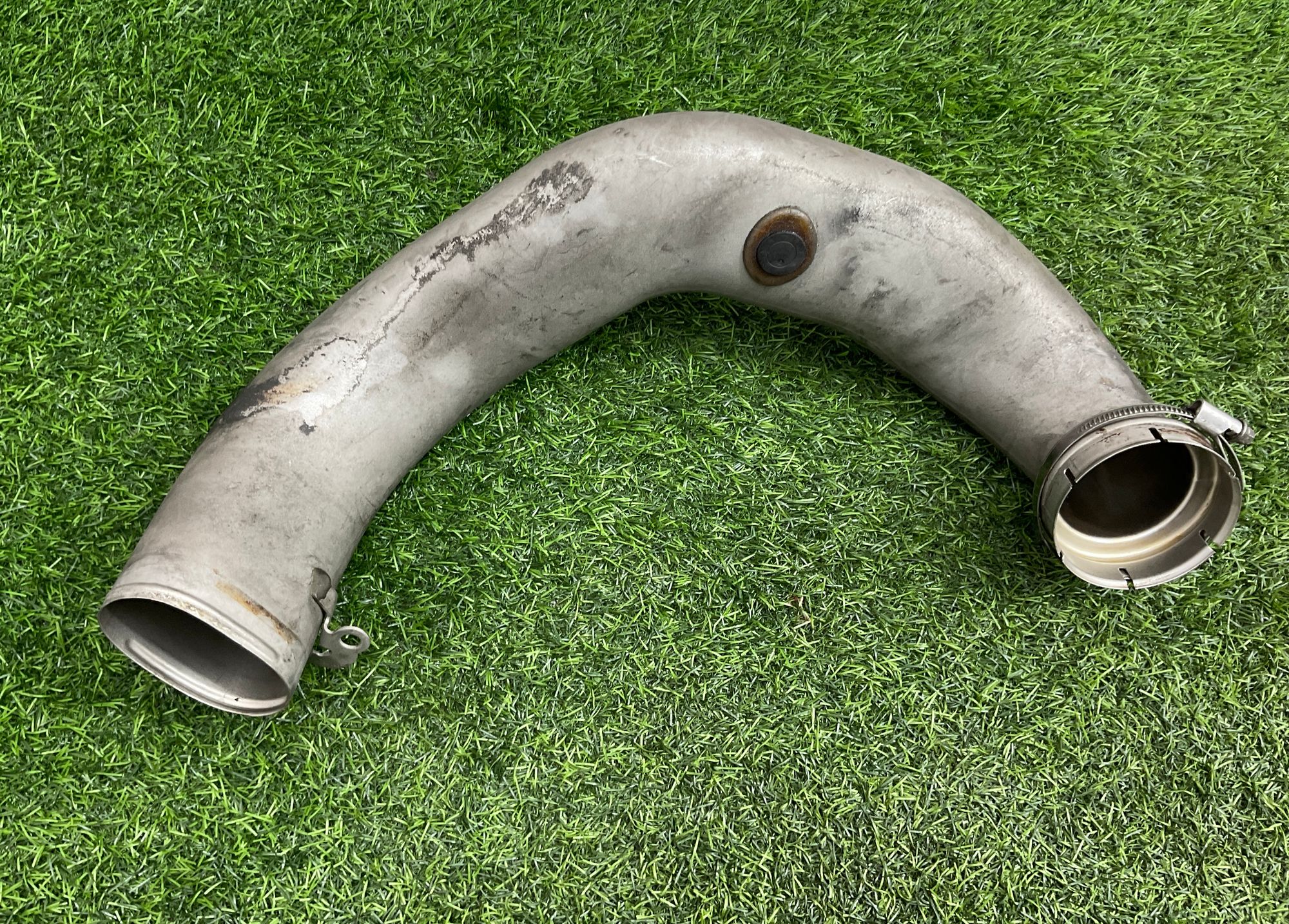 https://ycs.partsauto.market/partsauto-images/thmbs/userImages/h353NjtZg3VDP19b5HMt7LlpbQ93/part/08a87204-fb20-46e5-9f15-e710f90433d1_1743598573223.jpg