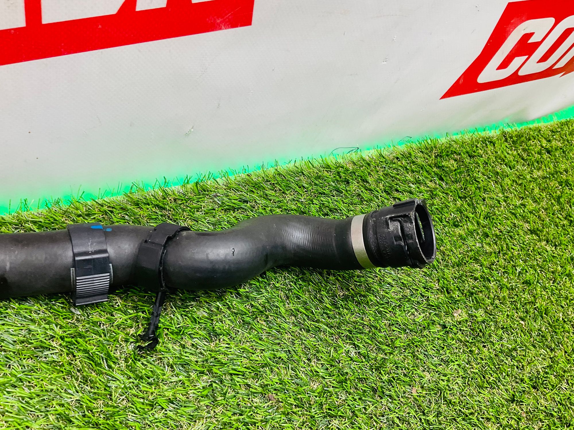 https://ycs.partsauto.market/partsauto-images/thmbs/userImages/h353NjtZg3VDP19b5HMt7LlpbQ93/part/08c6e3ec-b43c-4e44-bb9b-ef7561e7daaa_1781256655634.jpg