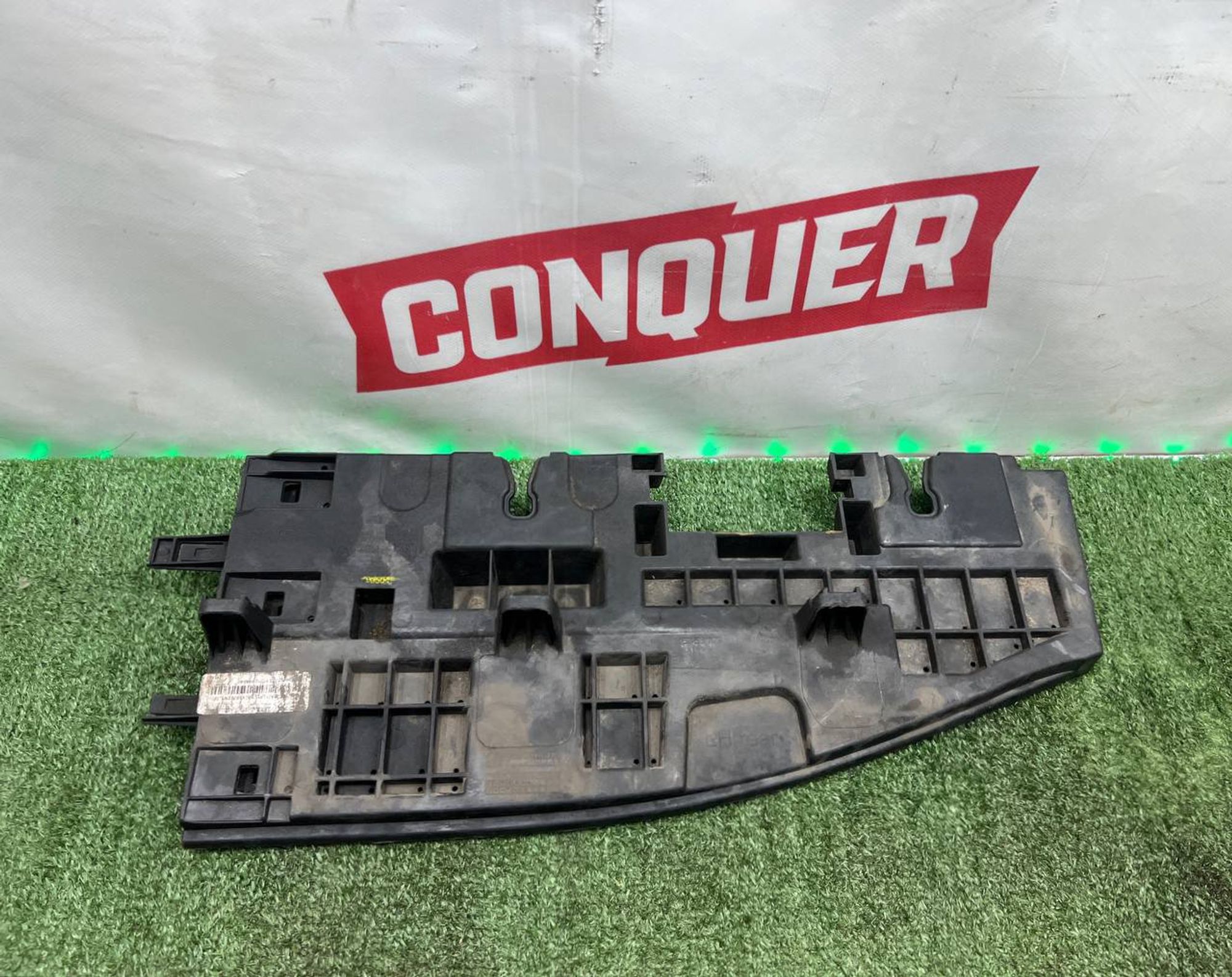 https://ycs.partsauto.market/partsauto-images/thmbs/userImages/h353NjtZg3VDP19b5HMt7LlpbQ93/part/08d41505-dc63-4241-8b8e-806585d2f6eb_1732202914458.jpg