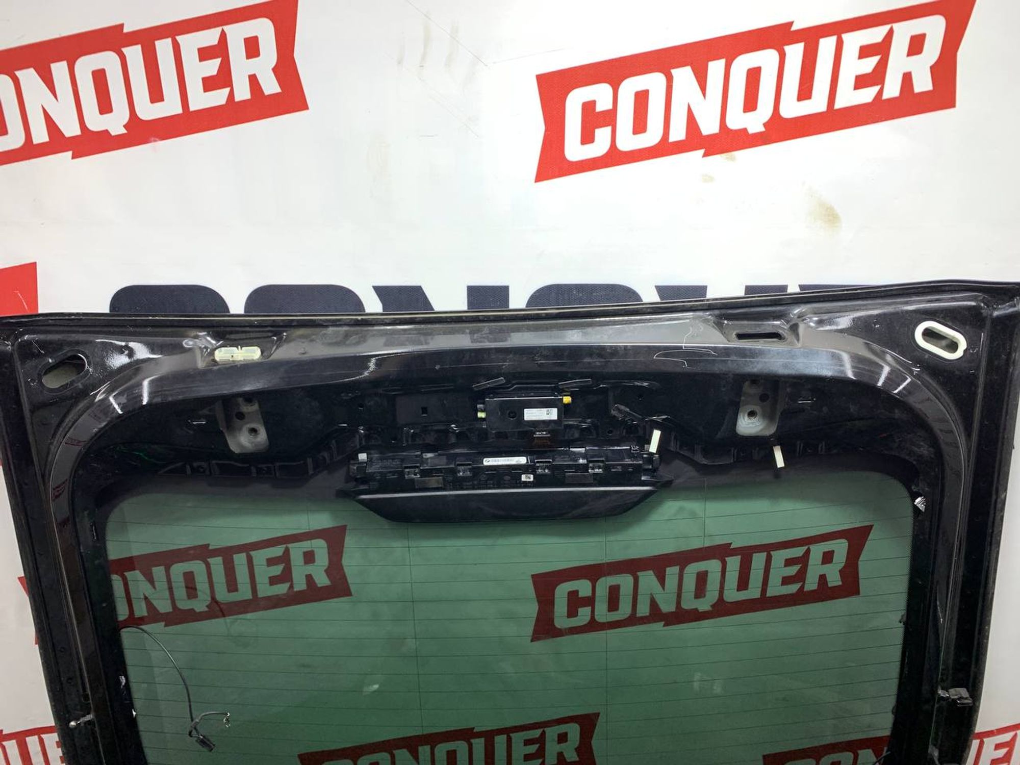 https://ycs.partsauto.market/partsauto-images/thmbs/userImages/h353NjtZg3VDP19b5HMt7LlpbQ93/part/095c624c-6e71-465f-bbf8-3c5ebc66445b_1726832590419.jpg
