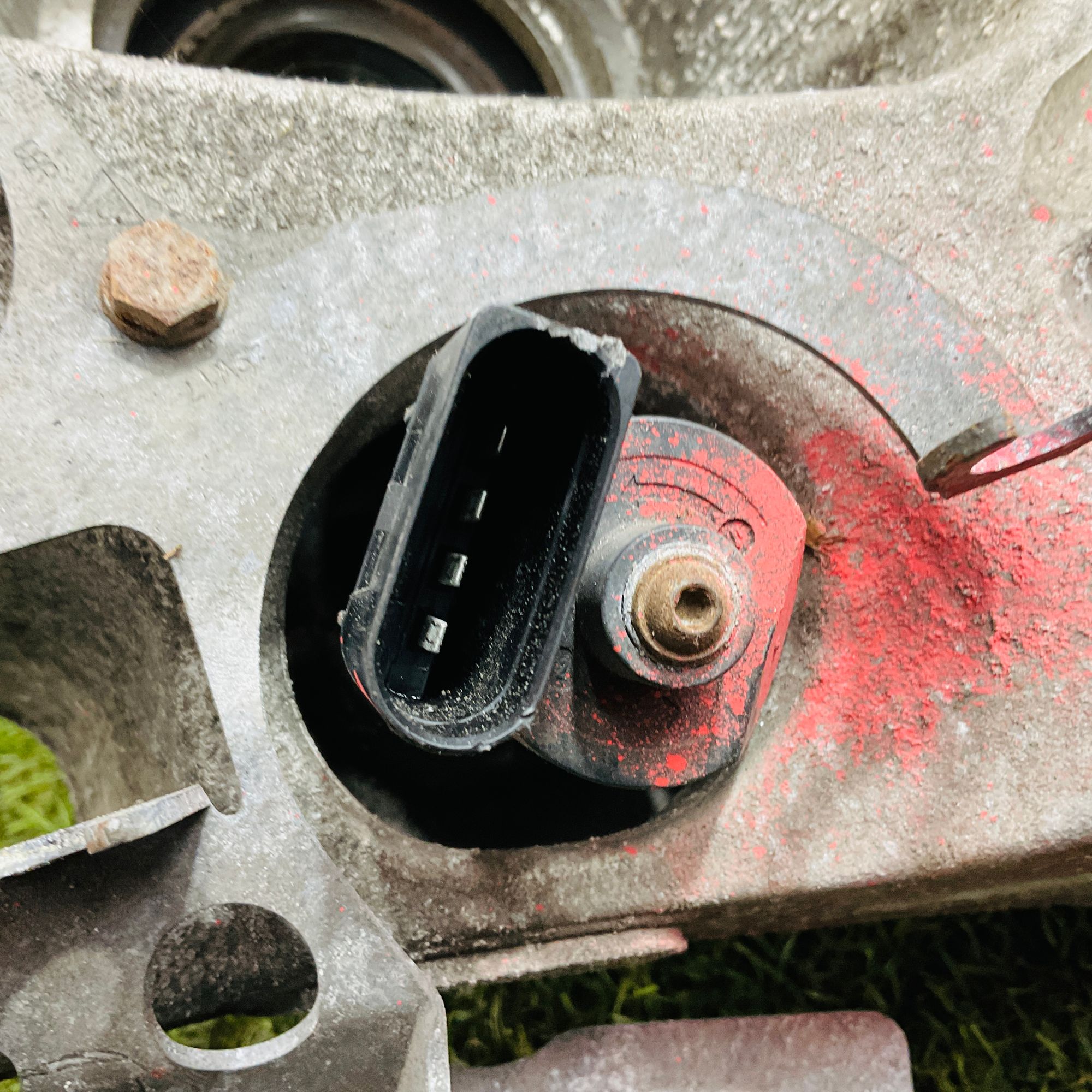 https://ycs.partsauto.market/partsauto-images/thmbs/userImages/h353NjtZg3VDP19b5HMt7LlpbQ93/part/0997696f-02bc-4434-bbd9-0fc2ffbb3fc6_1779451712411.jpg