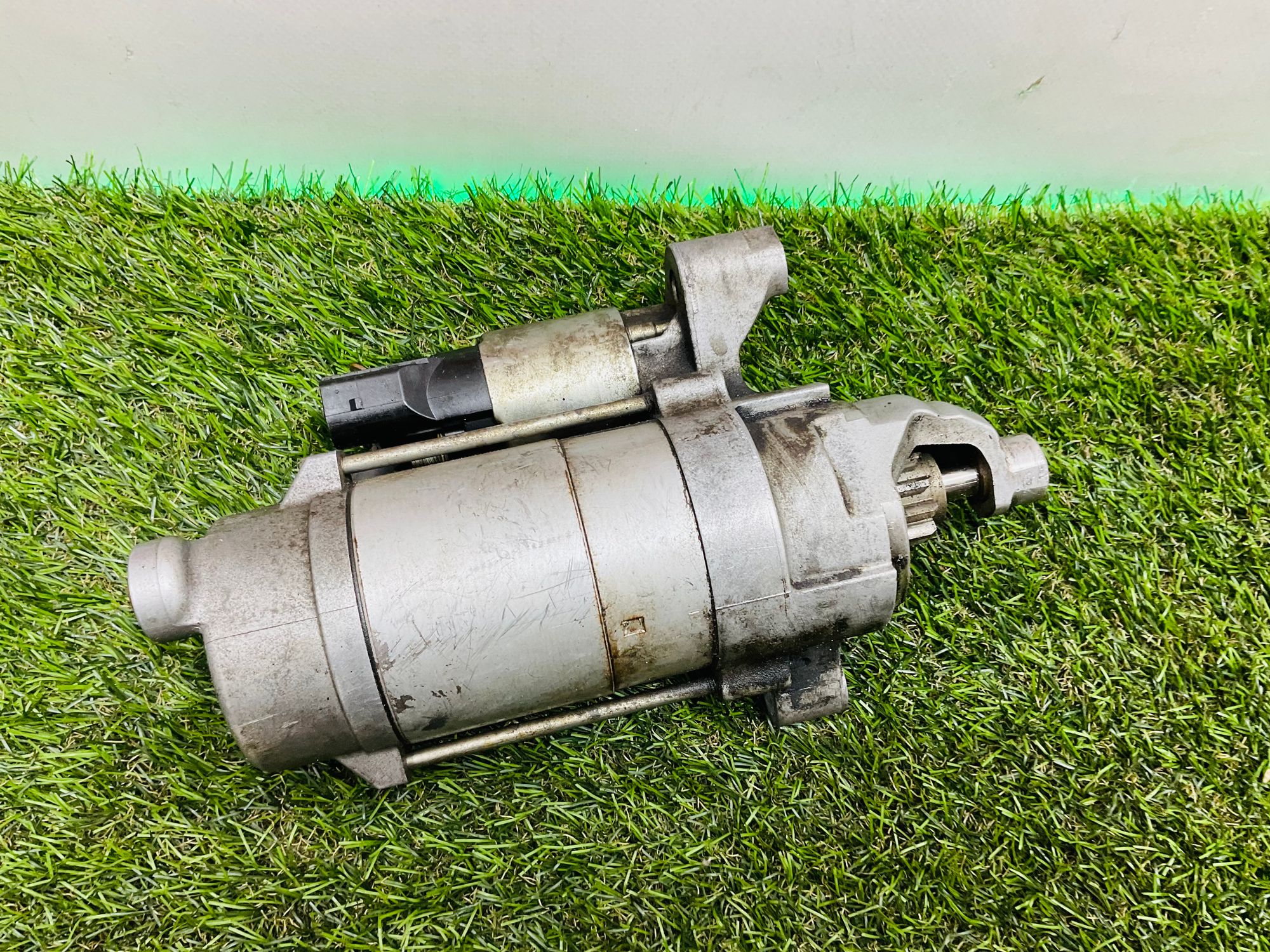 https://ycs.partsauto.market/partsauto-images/thmbs/userImages/h353NjtZg3VDP19b5HMt7LlpbQ93/part/09dae694-eab6-41b6-853e-edce8639ff04_1786792761507.jpg