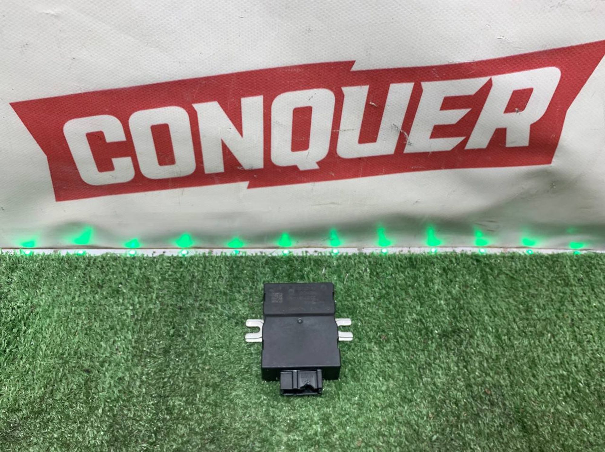 https://ycs.partsauto.market/partsauto-images/thmbs/userImages/h353NjtZg3VDP19b5HMt7LlpbQ93/part/09f8b244-2aa7-4b2b-a392-781c0765de2f_1731933854309.jpg