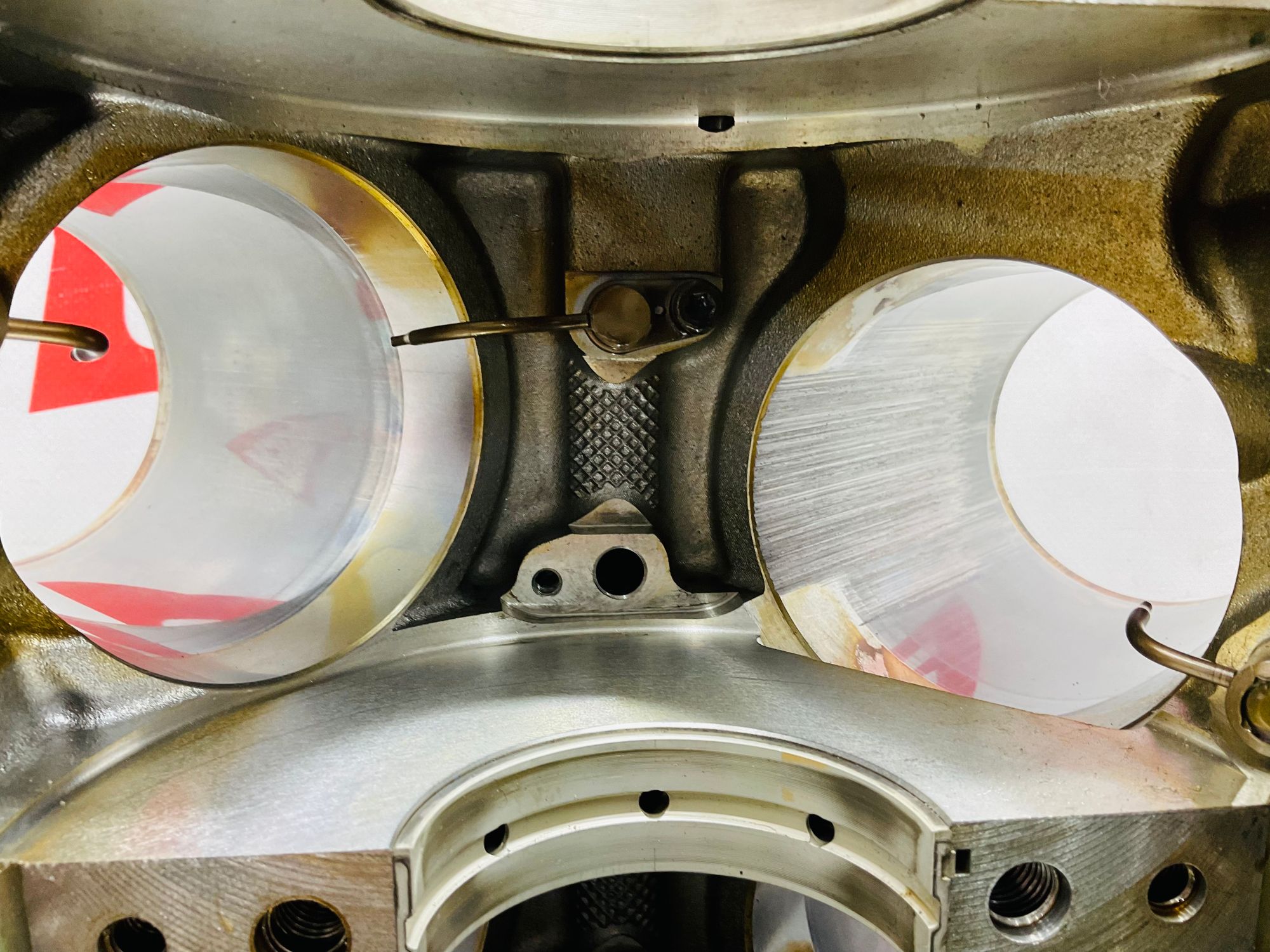 https://ycs.partsauto.market/partsauto-images/thmbs/userImages/h353NjtZg3VDP19b5HMt7LlpbQ93/part/0a340741-2916-4183-a75f-6b439e3d7e65_1787923017320.jpg