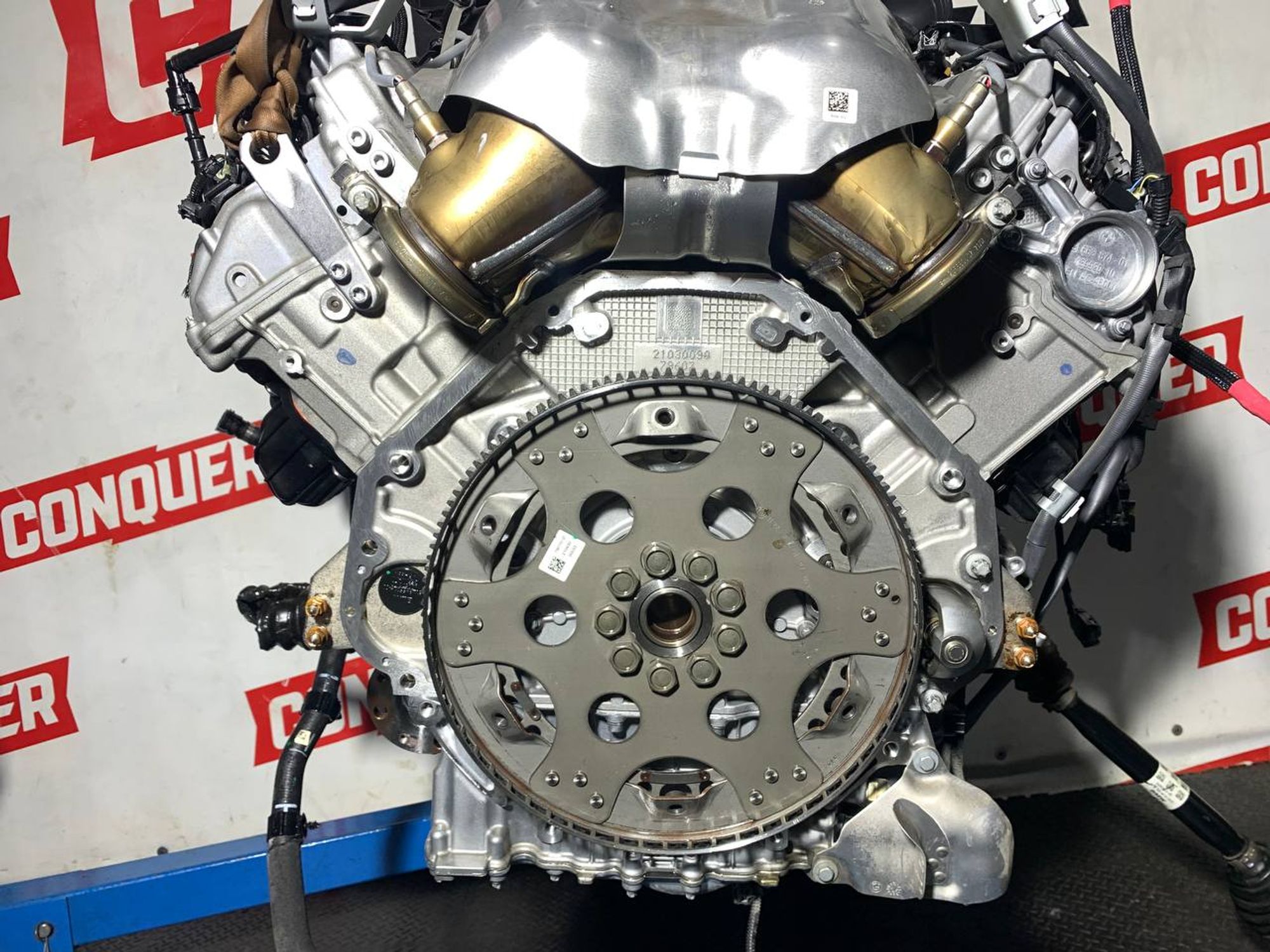 https://ycs.partsauto.market/partsauto-images/thmbs/userImages/h353NjtZg3VDP19b5HMt7LlpbQ93/part/0a80358f-4a9e-4d32-a1dc-35ba812c5745_1733148731170.jpg