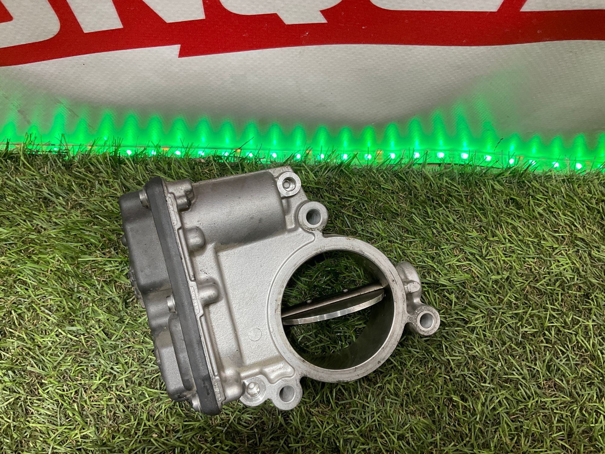 Дроссельная заслонка M 654920 Mercedes-Benz C-Класс W205/S205/C205/A205 рестайлинг (2018—2021) 2021, 1500 рублей, Москва