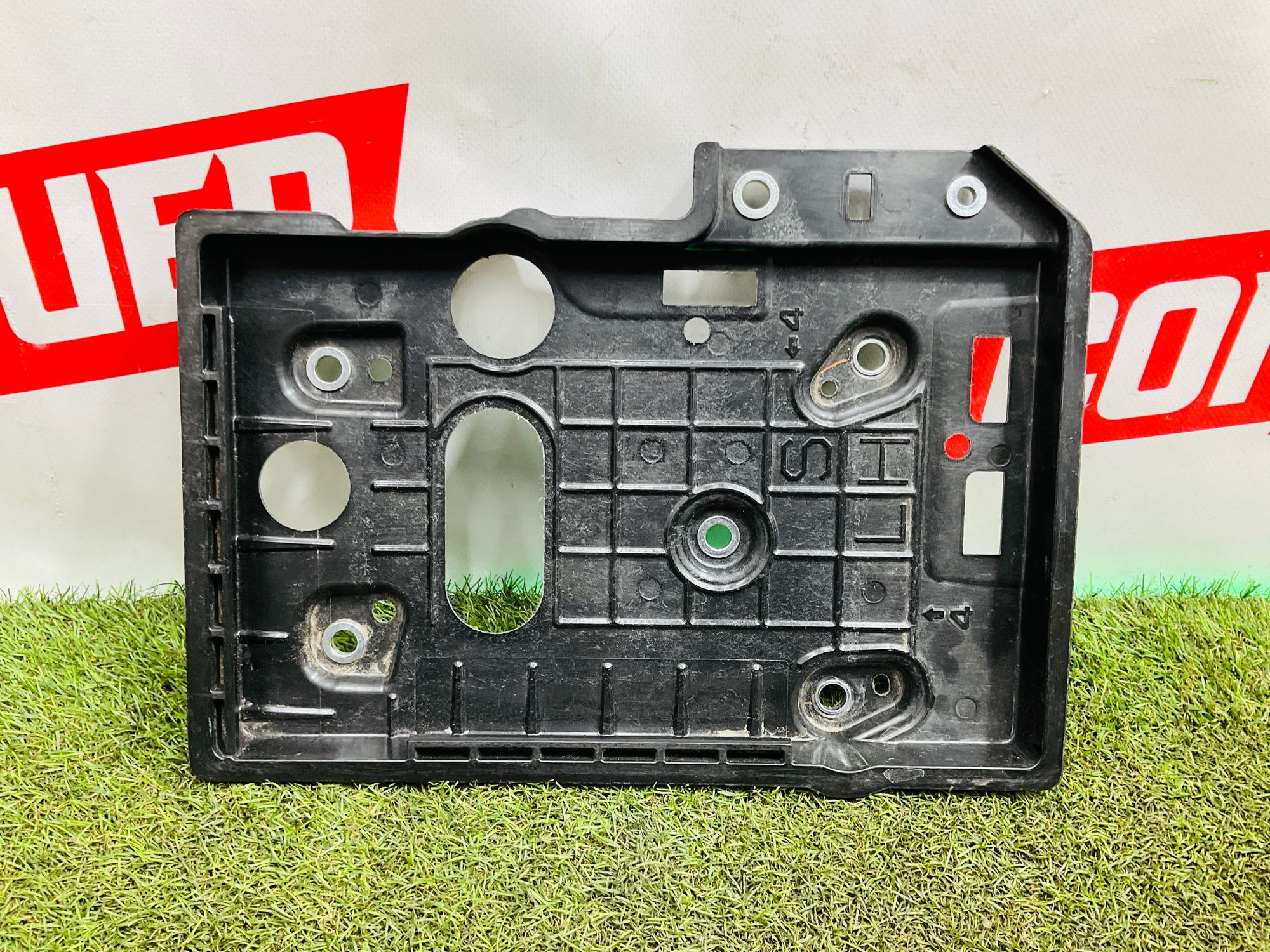 https://ycs.partsauto.market/partsauto-images/thmbs/userImages/h353NjtZg3VDP19b5HMt7LlpbQ93/part/0aa950d9-8db5-49fd-8d44-5177ff9586af_1780054063967.jpg