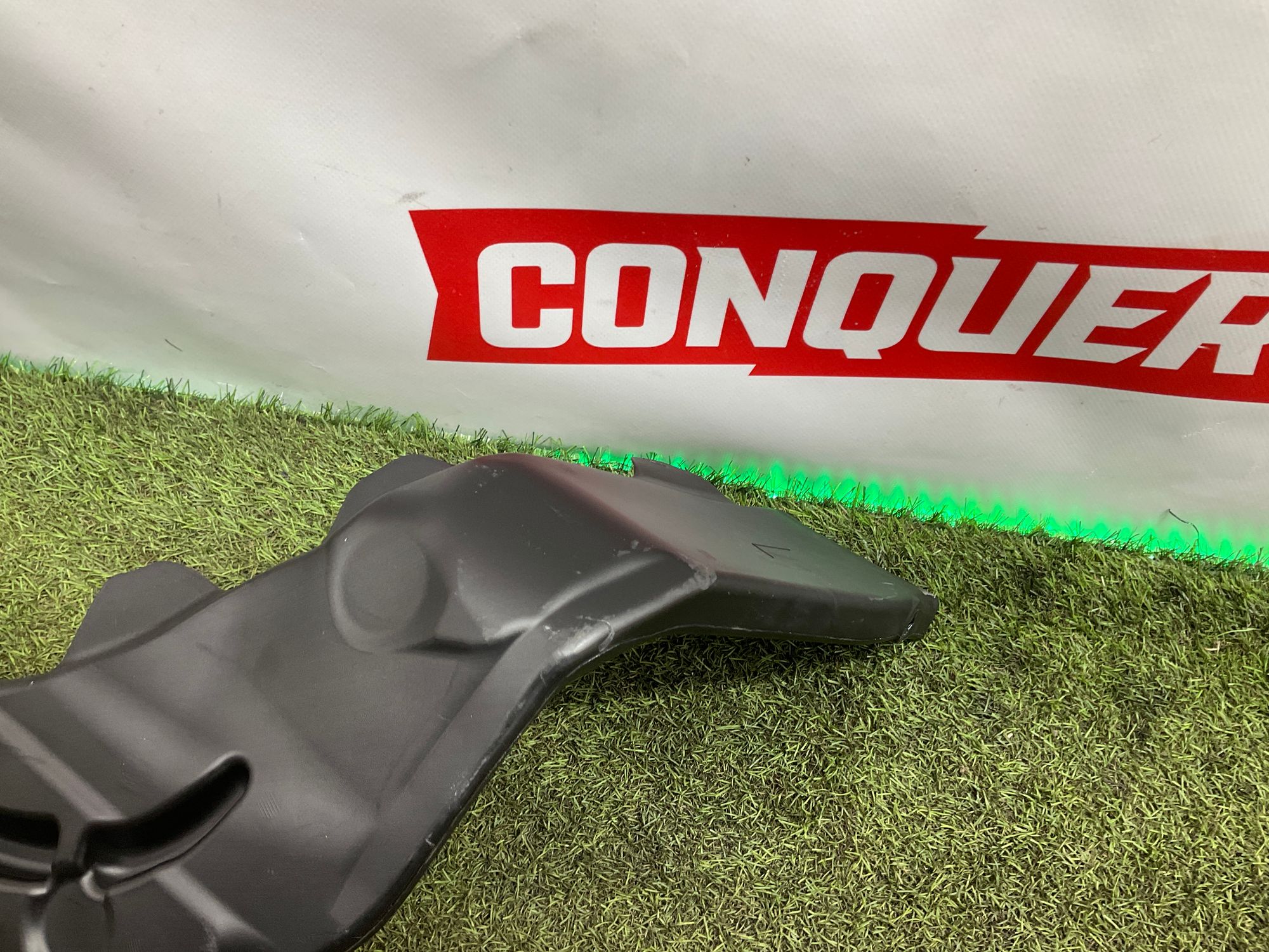 Воздуховод салона левый BMW M8 F91/F92/F93 2019, 2000 рублей, Москва