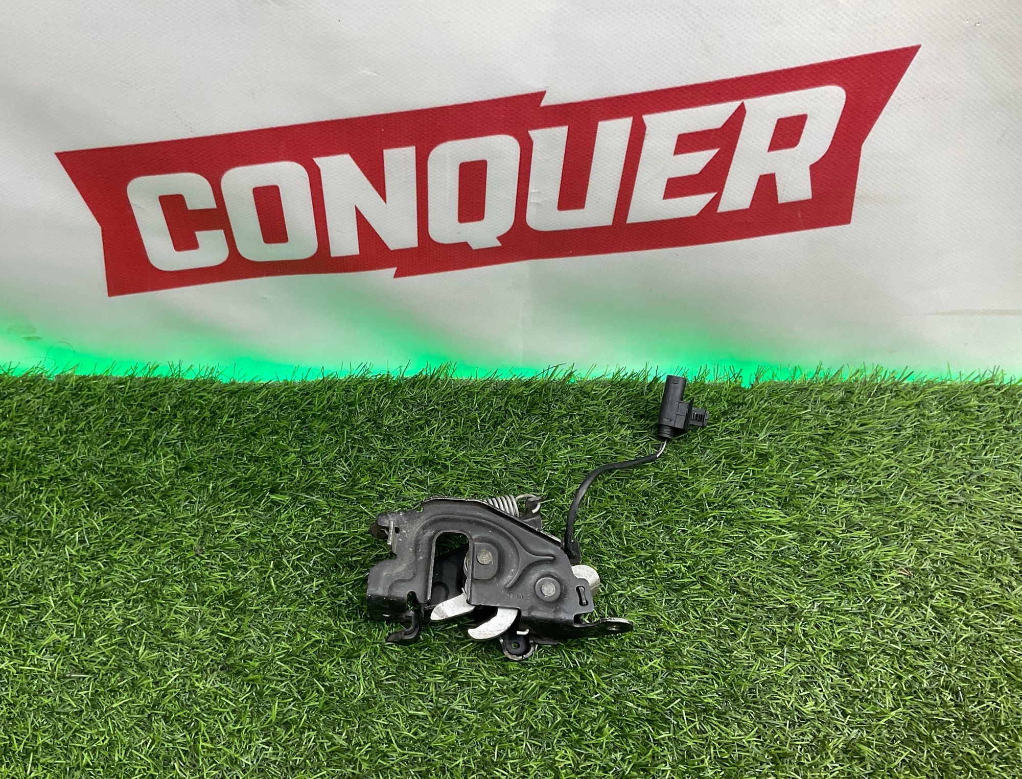 https://ycs.partsauto.market/partsauto-images/thmbs/userImages/h353NjtZg3VDP19b5HMt7LlpbQ93/part/0b517f04-c221-4d48-95b3-4254ab226b2b_1742387506028.jpg