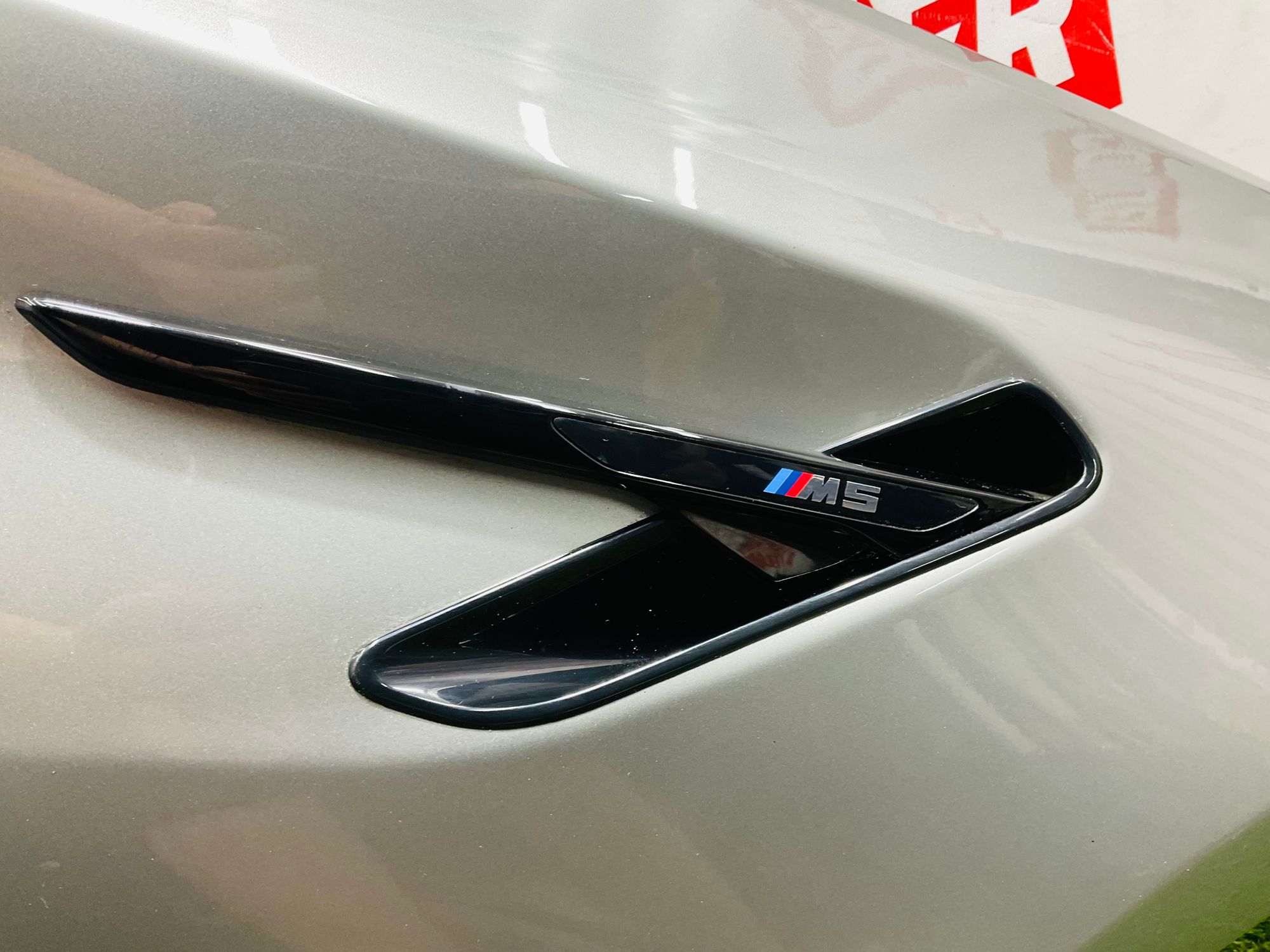 Крыло переднее правое BMW 5 серия G30/G31 рестайлинг (2020—2025) 2022, 50000 рублей, Москва