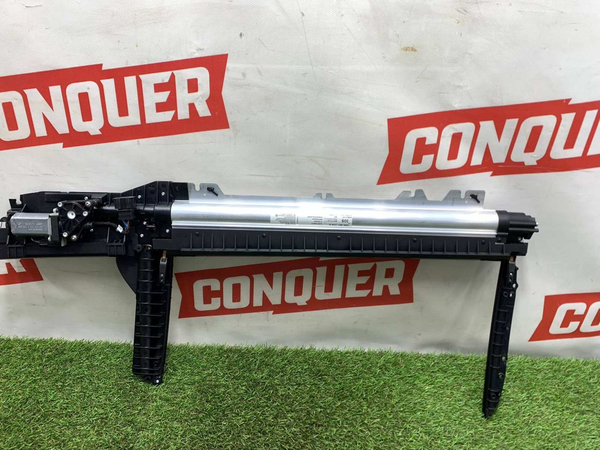 https://ycs.partsauto.market/partsauto-images/thmbs/userImages/h353NjtZg3VDP19b5HMt7LlpbQ93/part/0ceae5b4-de46-470d-afa4-7e904be9ce71_1714829186976.jpg