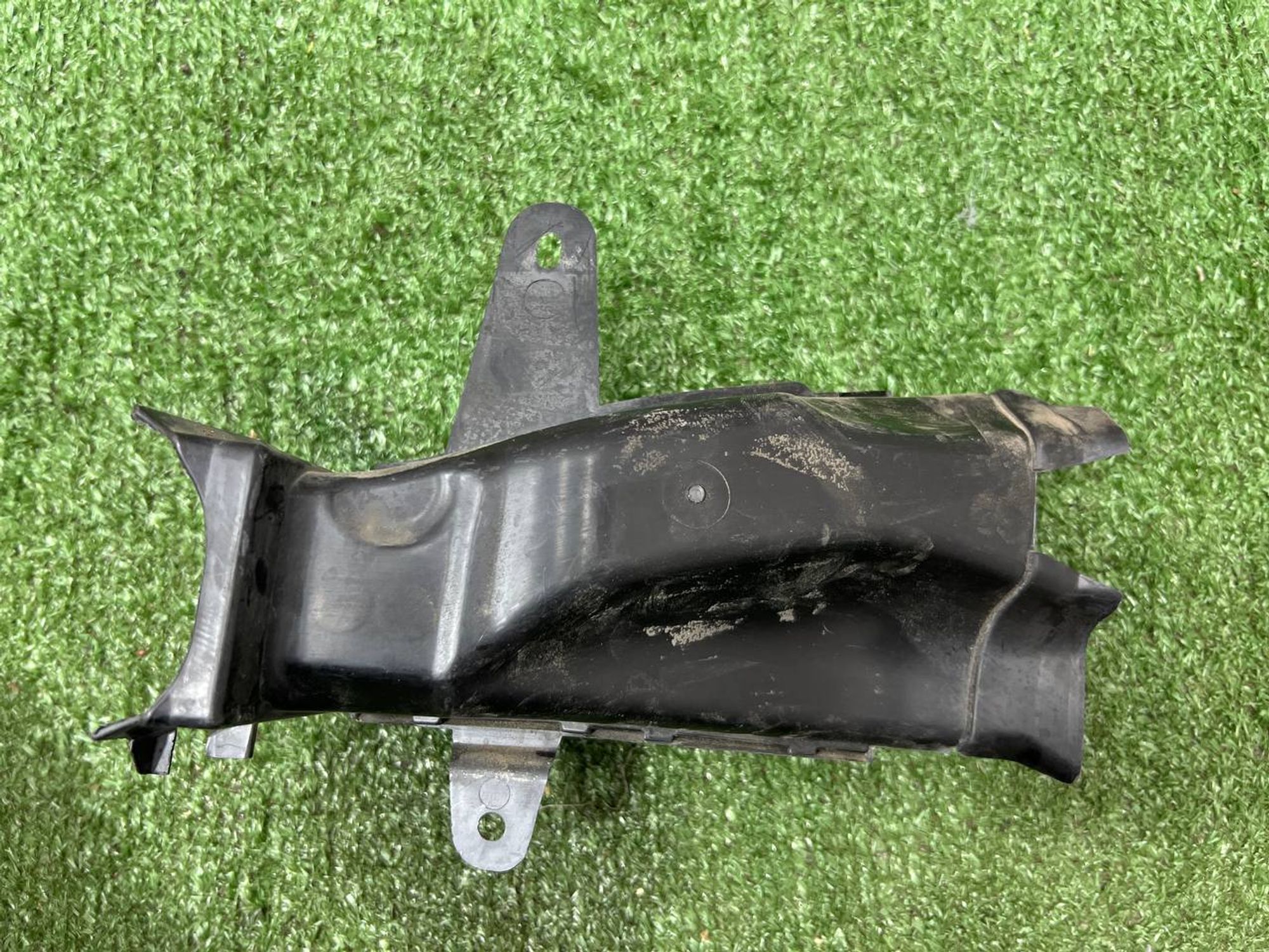 https://ycs.partsauto.market/partsauto-images/thmbs/userImages/h353NjtZg3VDP19b5HMt7LlpbQ93/part/0da77dcc-4fc1-40bf-962f-3bf583293dd9_1730980627048.jpg