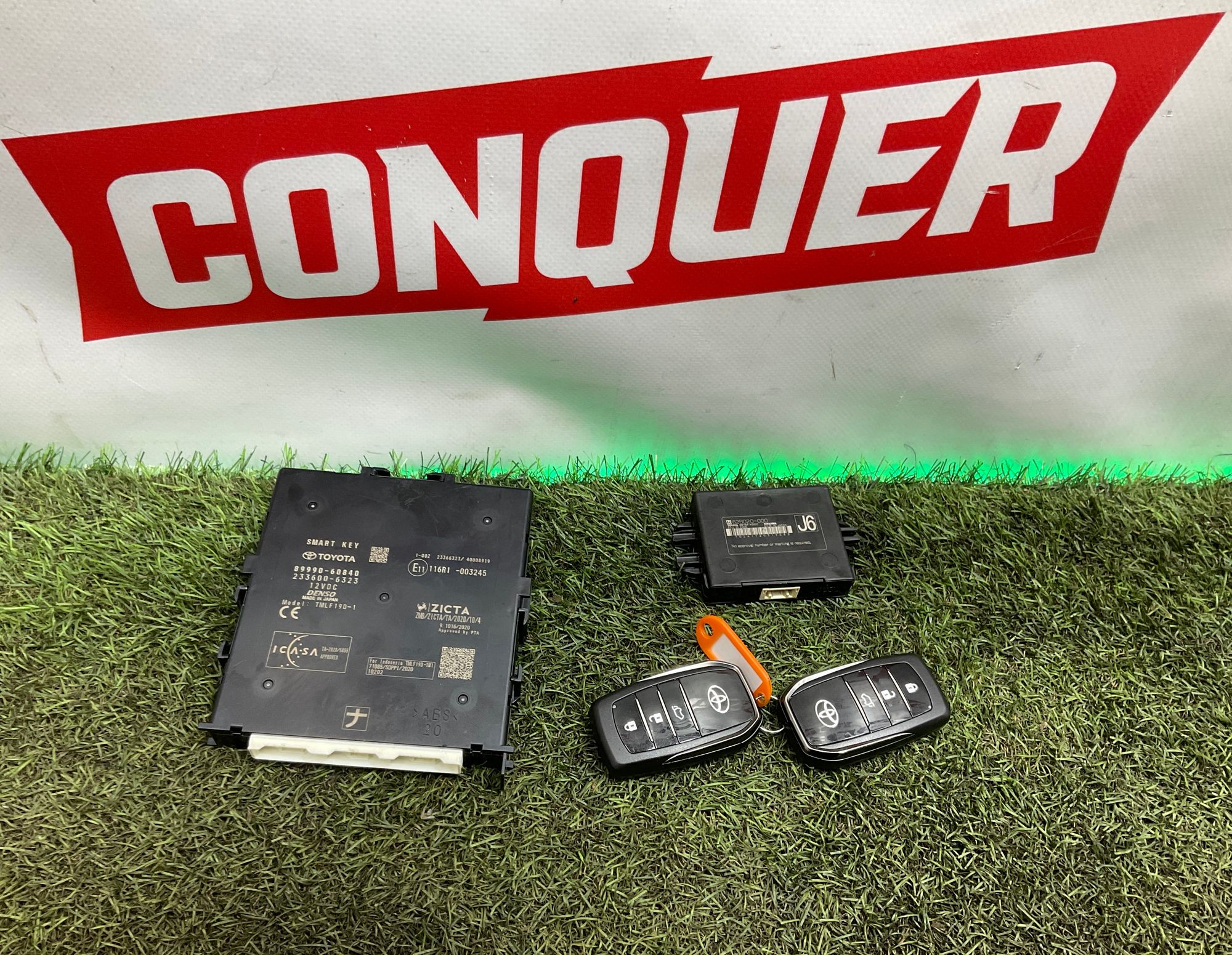 Комплект ключей Toyota Land Cruiser 300, 175000 рублей, Москва