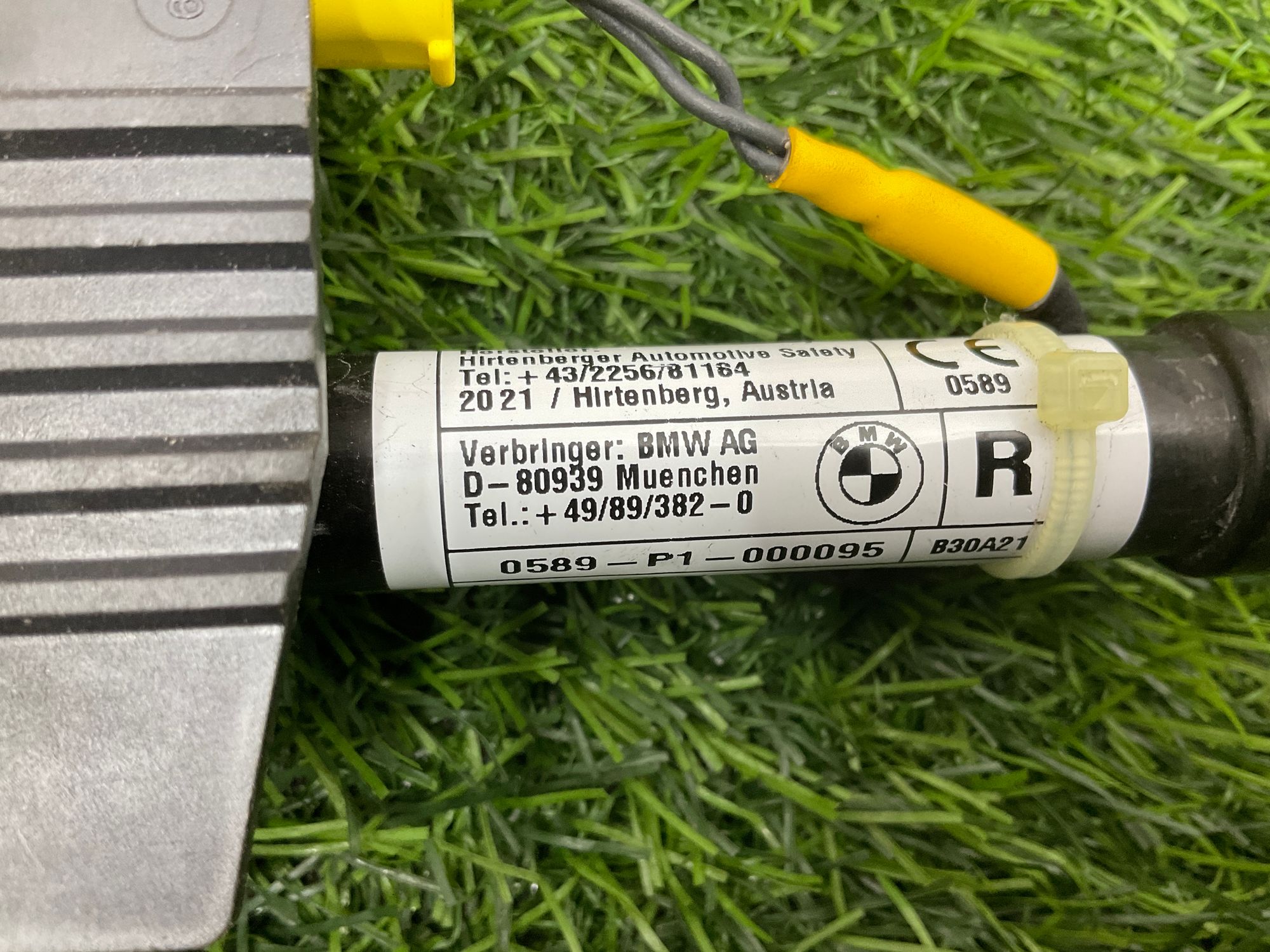 https://ycs.partsauto.market/partsauto-images/thmbs/userImages/h353NjtZg3VDP19b5HMt7LlpbQ93/part/0eb8a332-7d06-4160-acf2-1bee7f77c24d_1734514108447.jpg