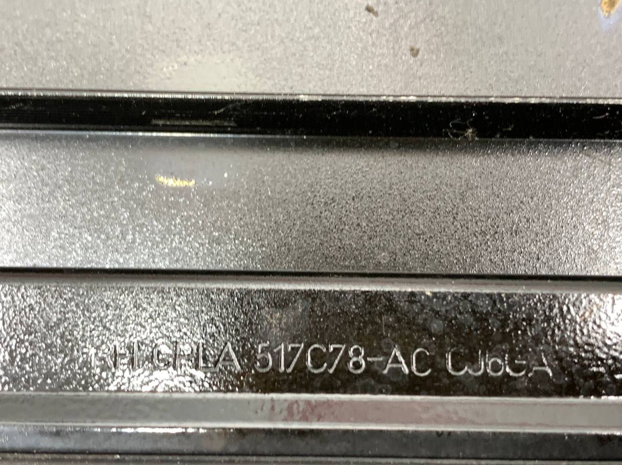 https://ycs.partsauto.market/partsauto-images/thmbs/userImages/h353NjtZg3VDP19b5HMt7LlpbQ93/part/0ed546ba-9c02-4bf3-abee-003cde2ab225_1713533197881.jpg