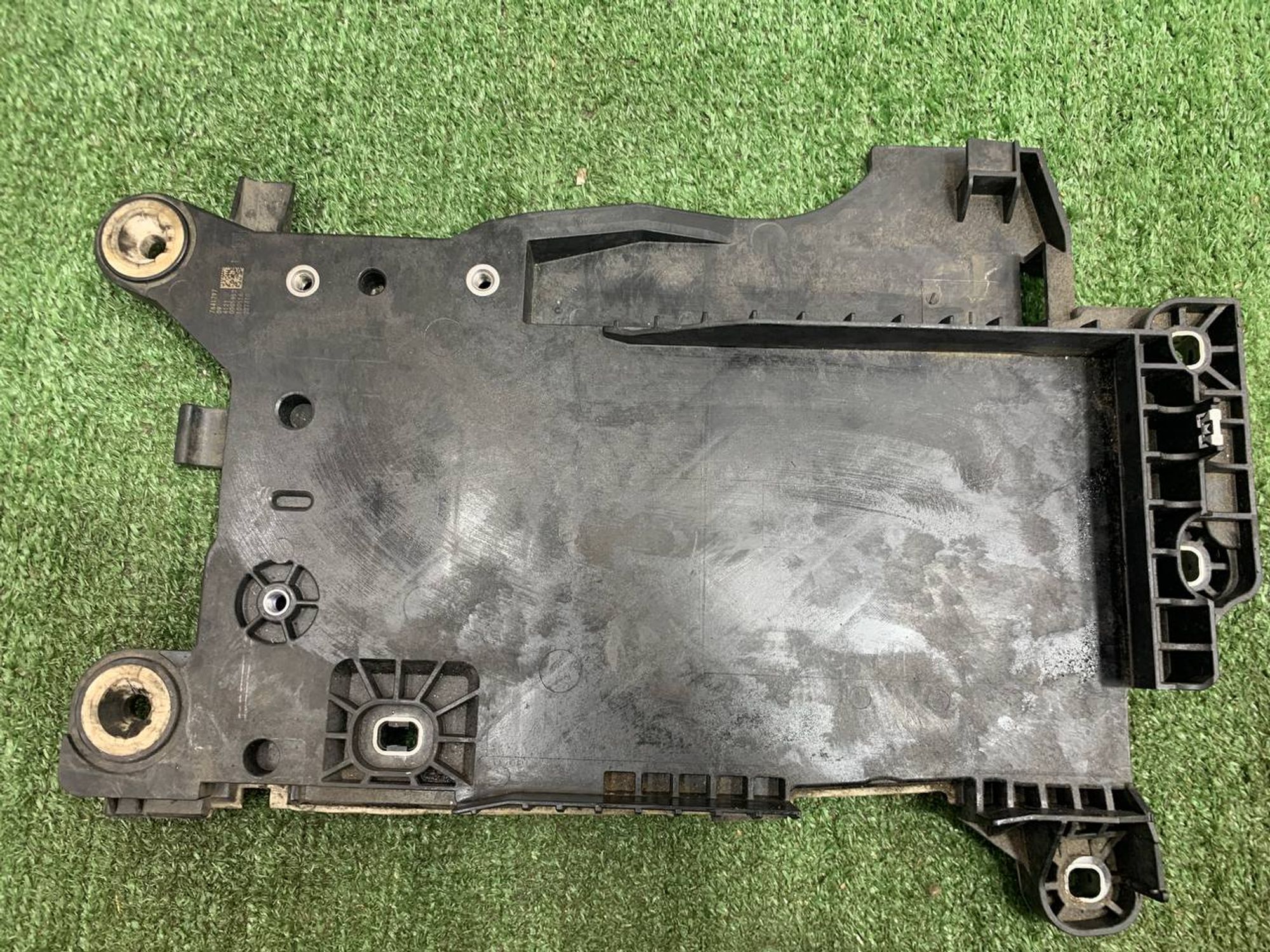 https://ycs.partsauto.market/partsauto-images/thmbs/userImages/h353NjtZg3VDP19b5HMt7LlpbQ93/part/0f6d369b-6e67-4889-9818-35abb4b93b9f_1732205712952.jpg