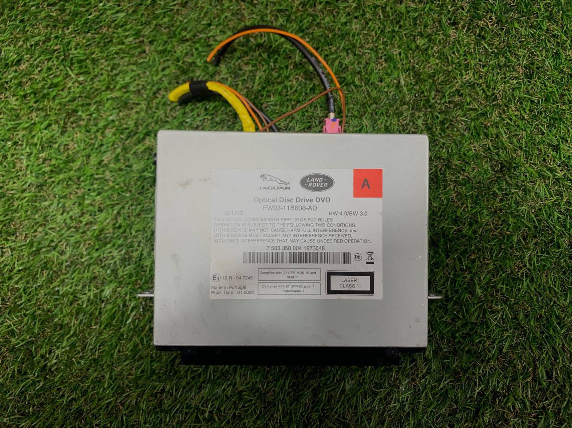 https://ycs.partsauto.market/partsauto-images/thmbs/userImages/h353NjtZg3VDP19b5HMt7LlpbQ93/part/0f8a7ae7-e8d3-42d5-b297-875d57009aff_1716972357826.jpg