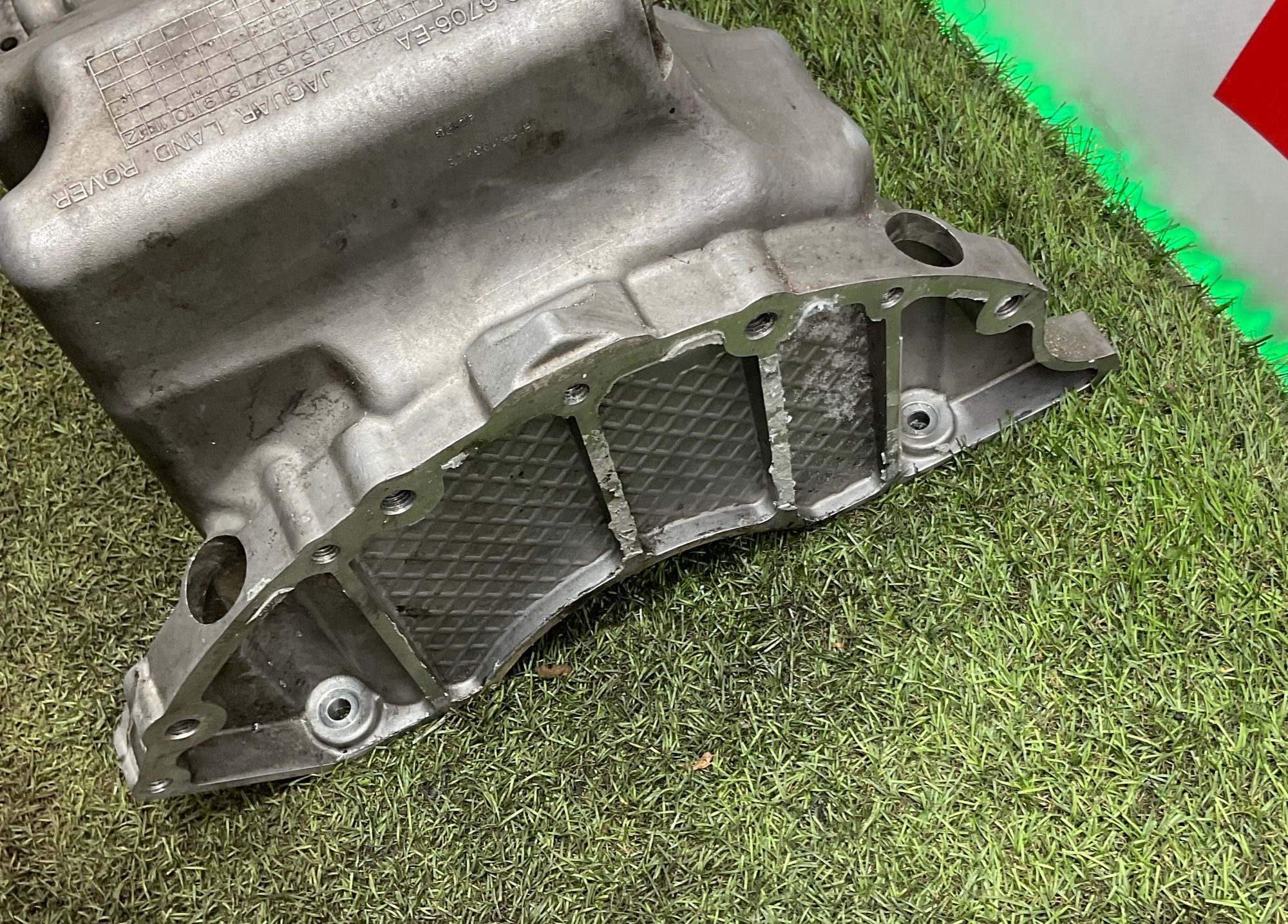 Поддон двигателя 2.0 AJ200 Land Rover Defender II L663 2022, 34500 рублей, Москва