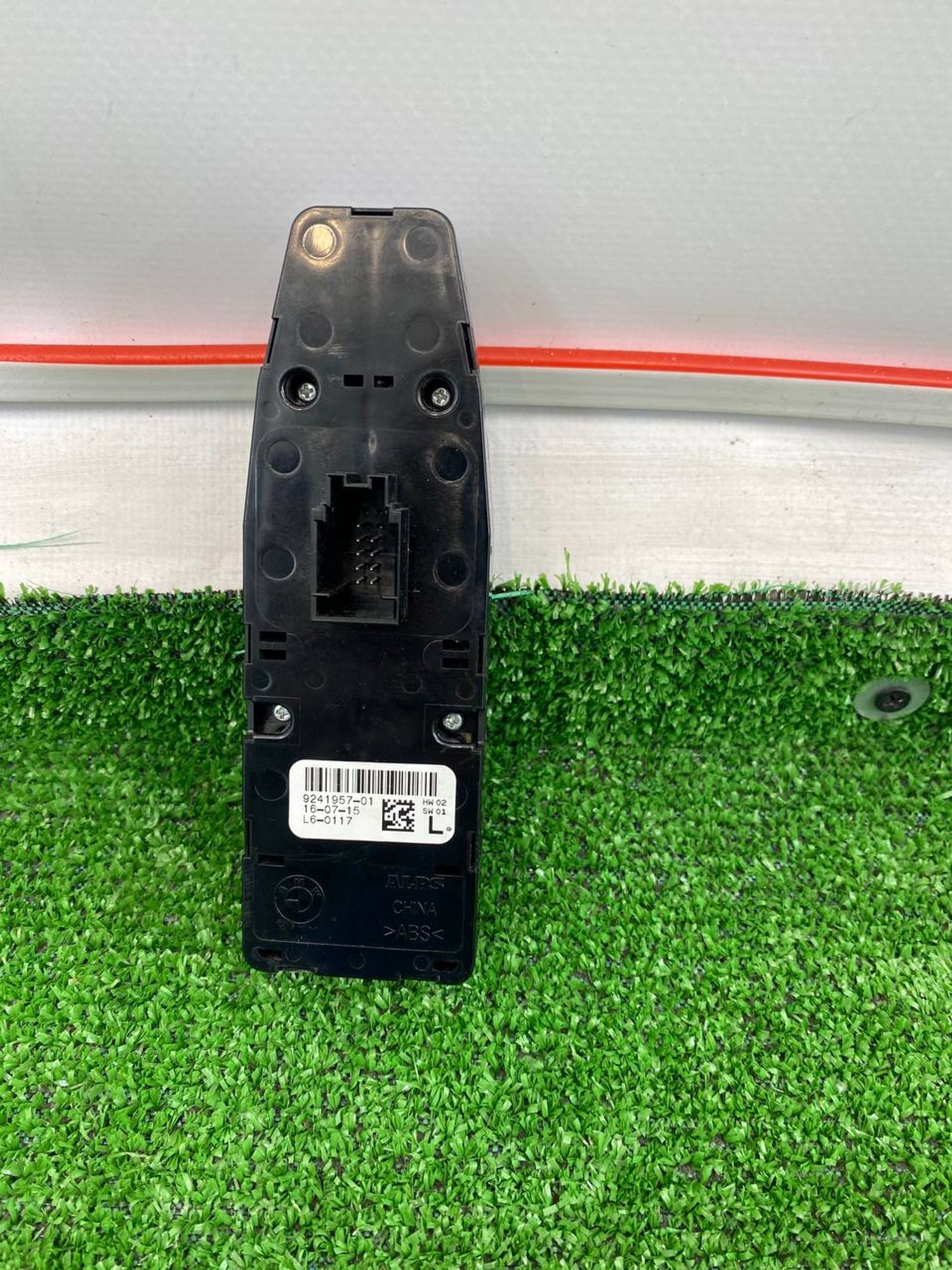 https://ycs.partsauto.market/partsauto-images/thmbs/userImages/h353NjtZg3VDP19b5HMt7LlpbQ93/part/1036e89d-313a-4c19-985a-8b3ae11d7f63_1744038338134.jpg