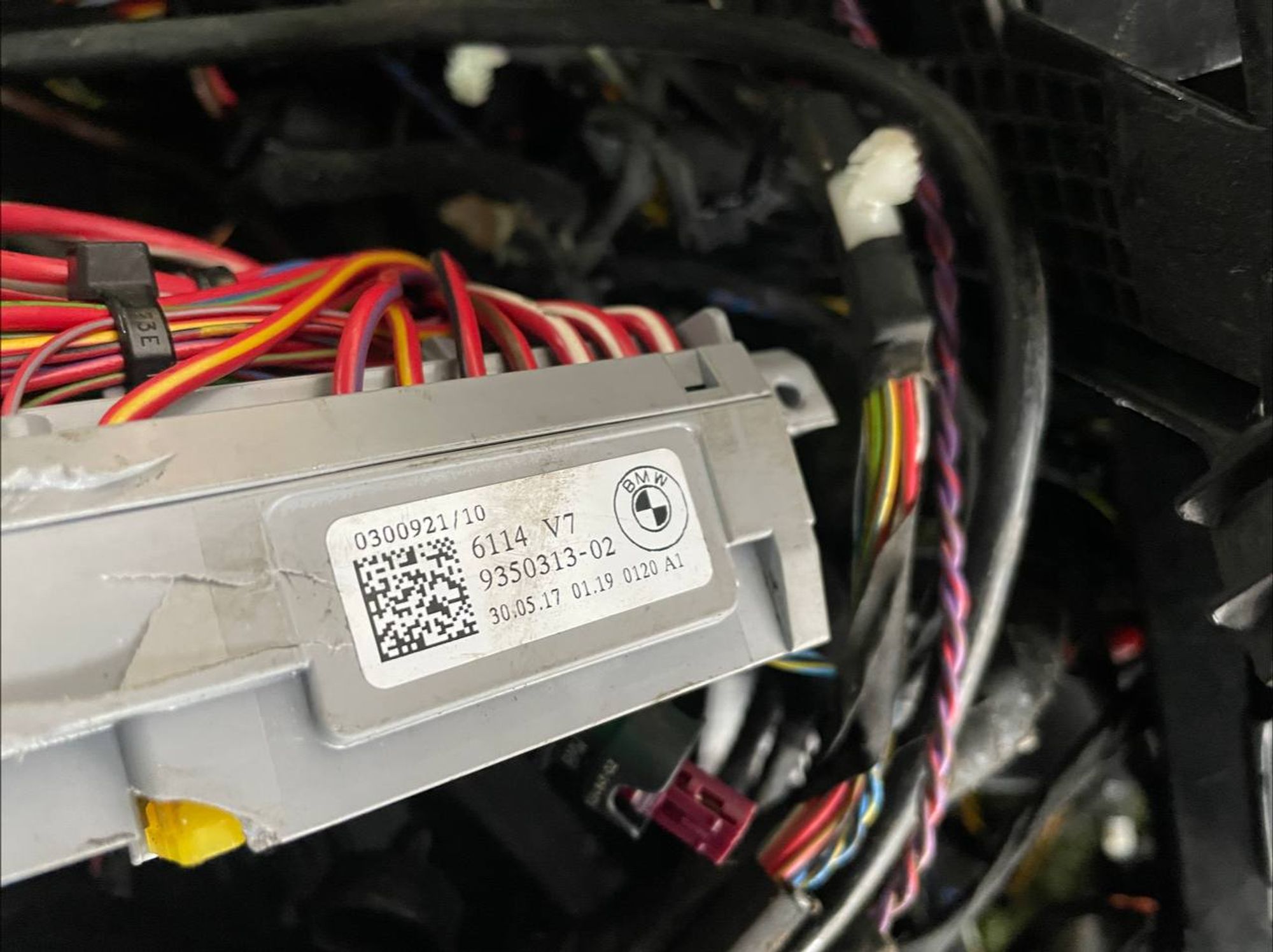 https://ycs.partsauto.market/partsauto-images/thmbs/userImages/h353NjtZg3VDP19b5HMt7LlpbQ93/part/1037ba48-348f-4a77-b423-cb09614dff4f_1712577357980.jpg