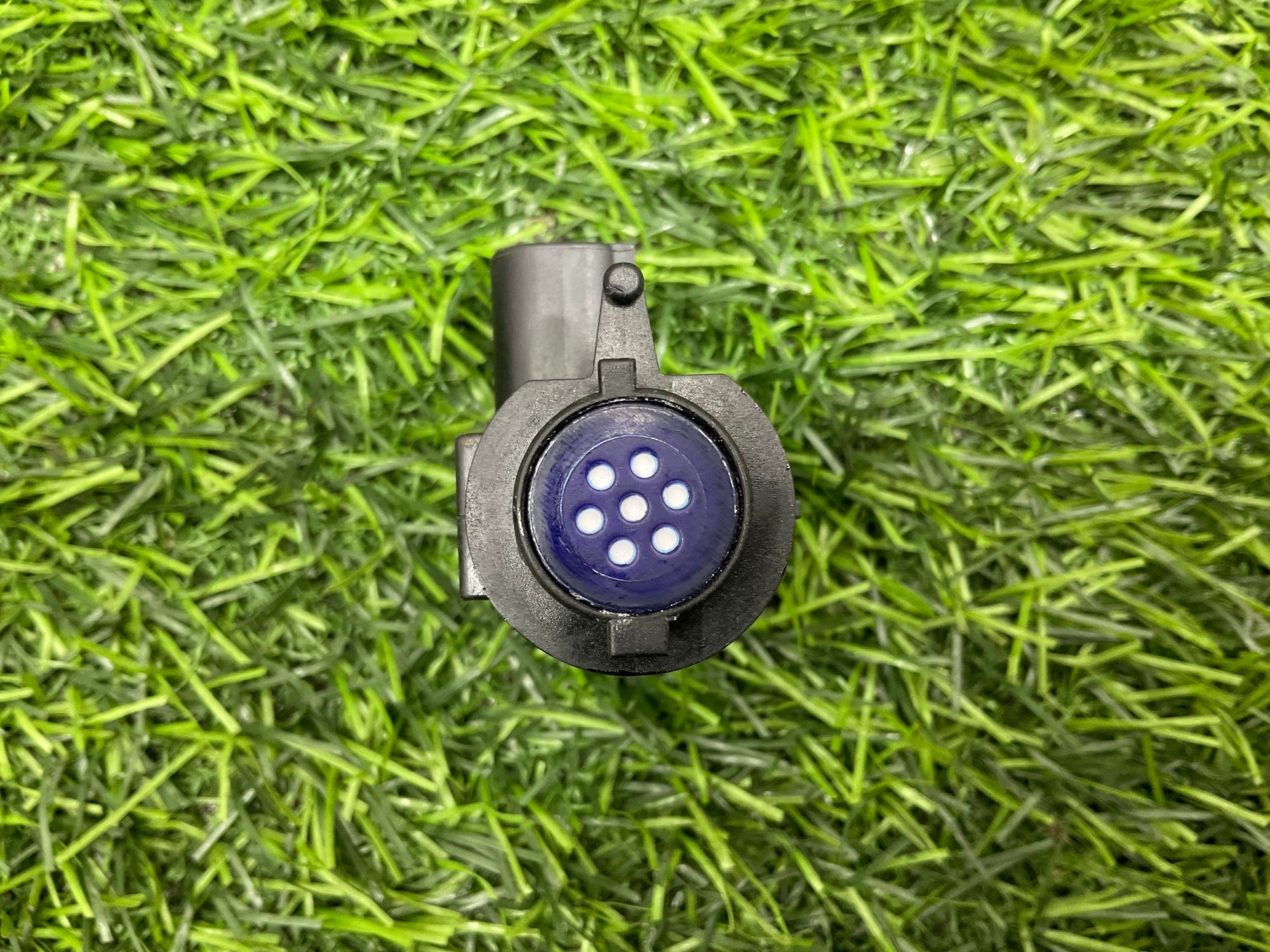 https://ycs.partsauto.market/partsauto-images/thmbs/userImages/h353NjtZg3VDP19b5HMt7LlpbQ93/part/106669b9-b7dc-49e0-9c8f-566a63bd48e6_1736347285001.jpg