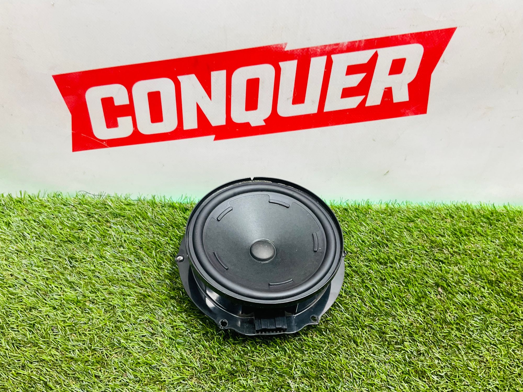 https://ycs.partsauto.market/partsauto-images/thmbs/userImages/h353NjtZg3VDP19b5HMt7LlpbQ93/part/10a0a869-46bb-46a3-9160-9cb9c334dcfd_1786112281550.jpg