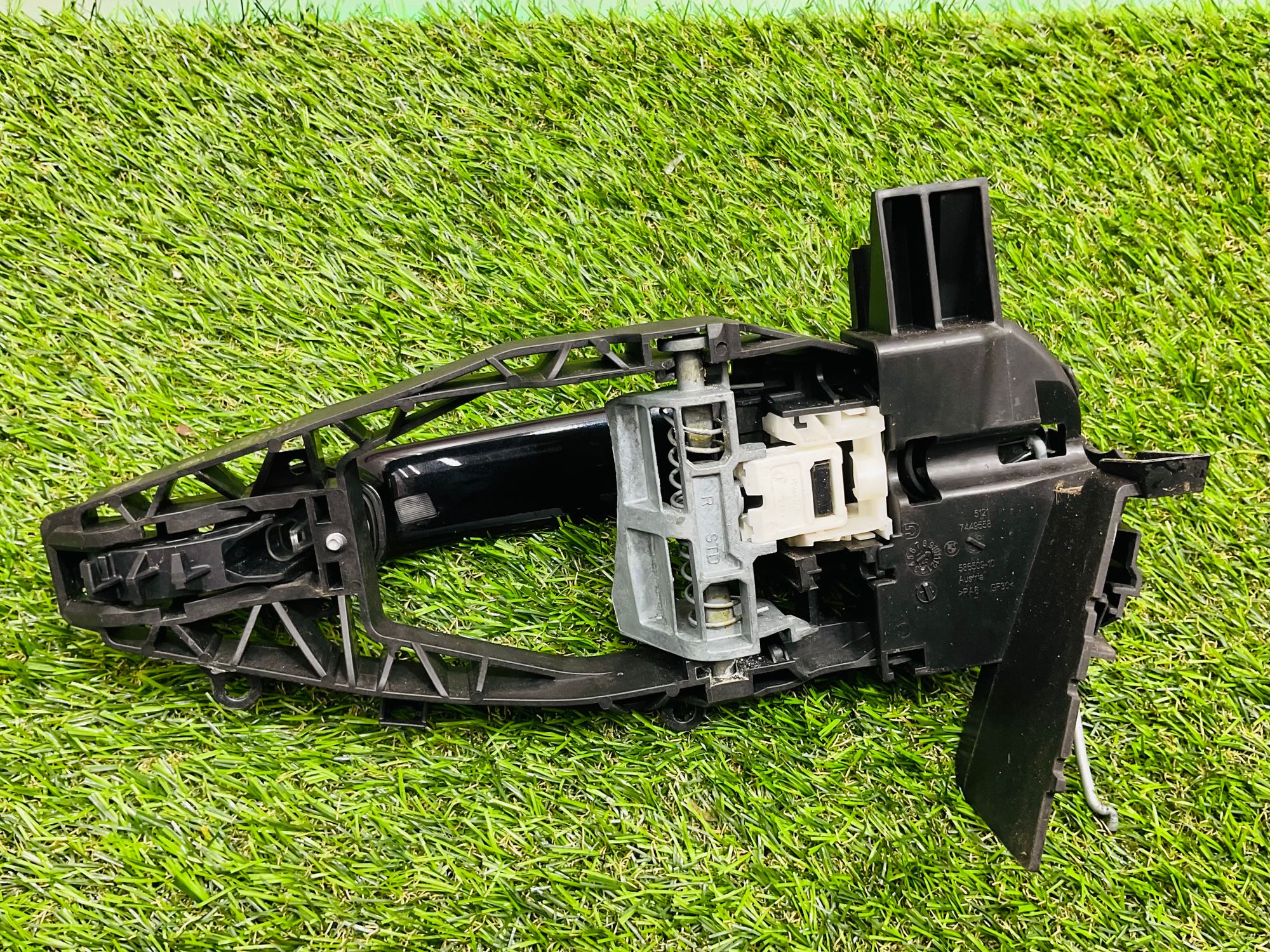 https://ycs.partsauto.market/partsauto-images/thmbs/userImages/h353NjtZg3VDP19b5HMt7LlpbQ93/part/10a80309-99c3-411e-be0f-17810ac165a9_1781342953789.jpg