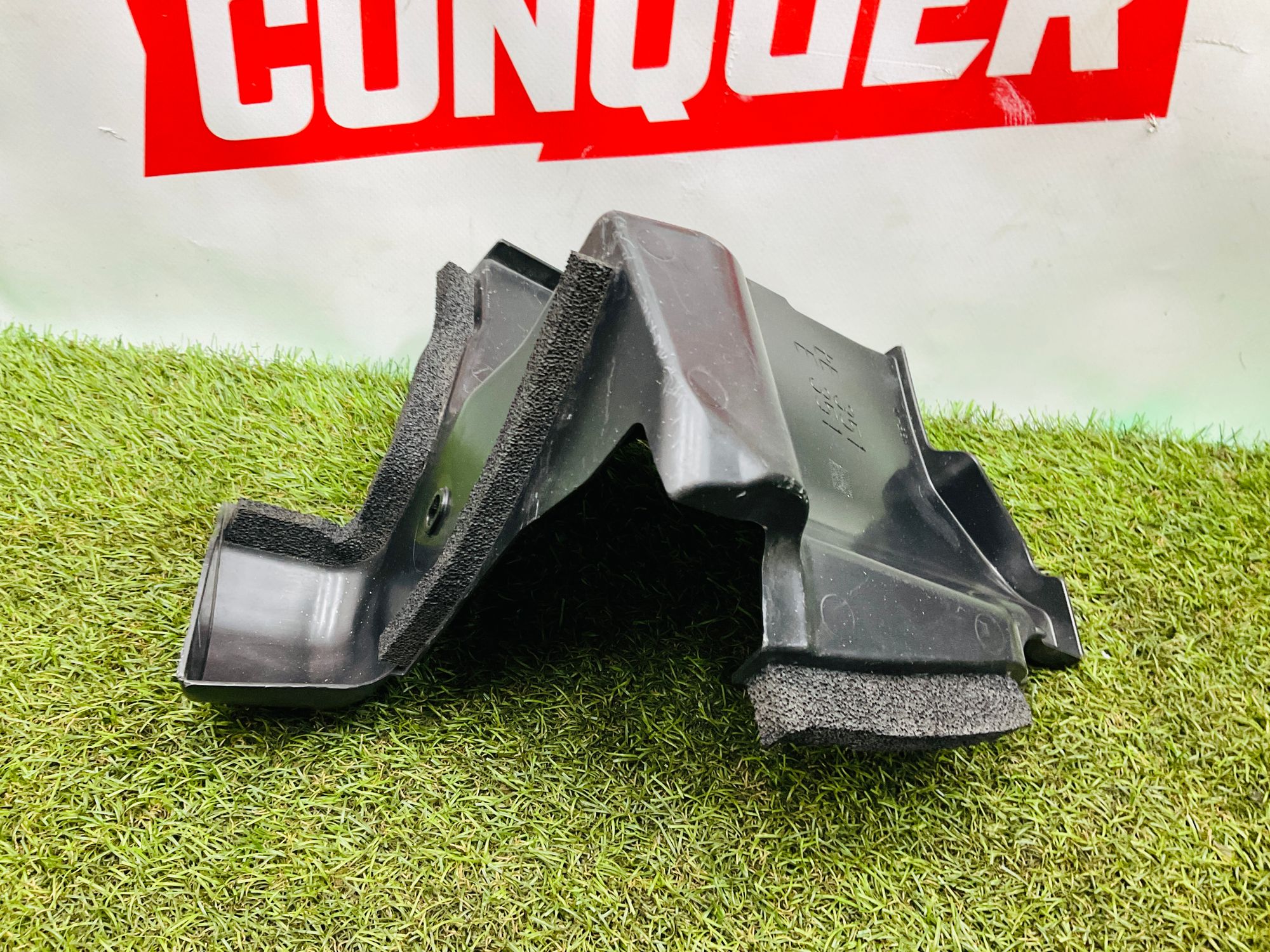 https://ycs.partsauto.market/partsauto-images/thmbs/userImages/h353NjtZg3VDP19b5HMt7LlpbQ93/part/10cd64a8-bcc1-445a-a011-d8a243380b7f_1779720641562.jpg