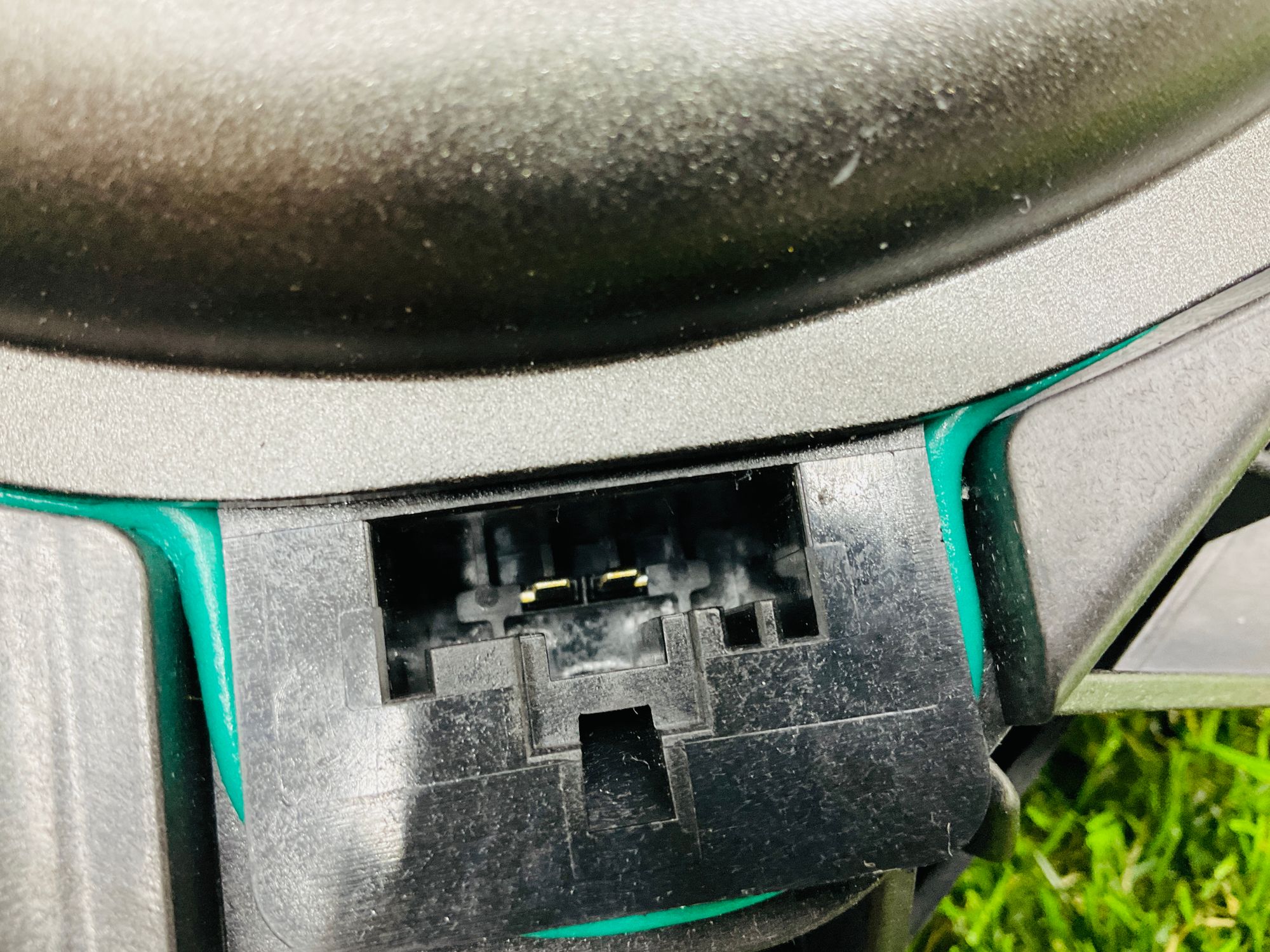 https://ycs.partsauto.market/partsauto-images/thmbs/userImages/h353NjtZg3VDP19b5HMt7LlpbQ93/part/10ef9901-134e-437a-8162-a605291f2fd6_1780317645528.jpg