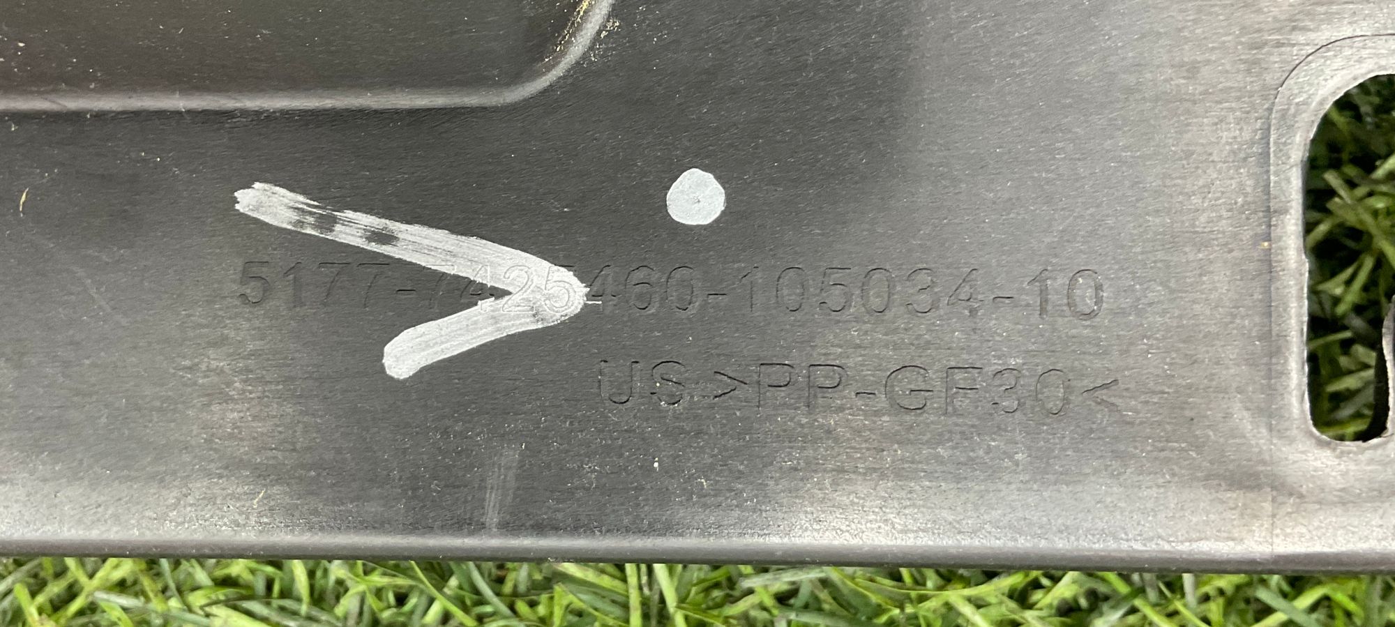 https://ycs.partsauto.market/partsauto-images/thmbs/userImages/h353NjtZg3VDP19b5HMt7LlpbQ93/part/1119392d-695b-4f41-949b-7d2129beaa9b_1741773310678.jpg