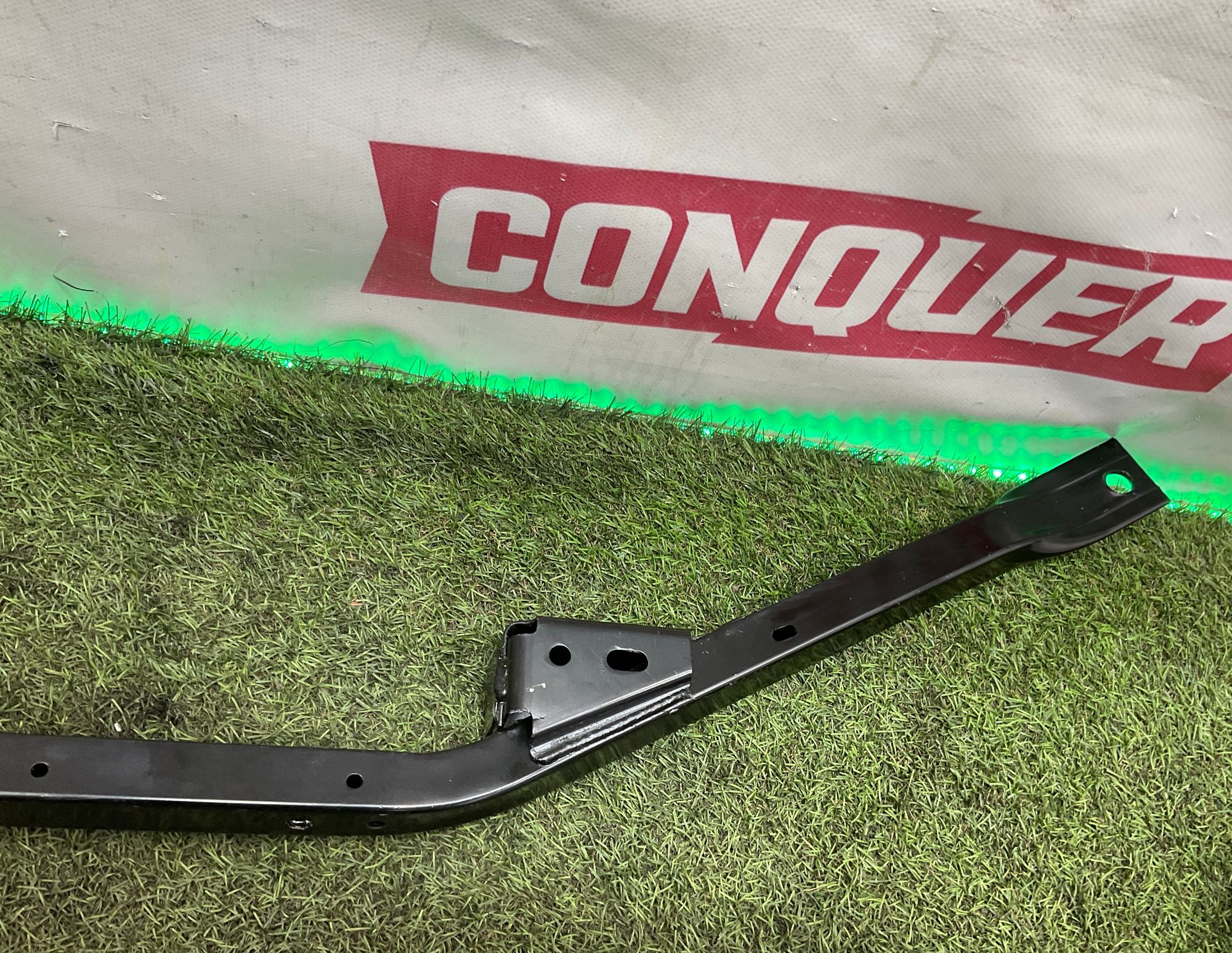 Распорка кузова задняя Land Rover Defender II L663 2022, 2000 рублей, Москва