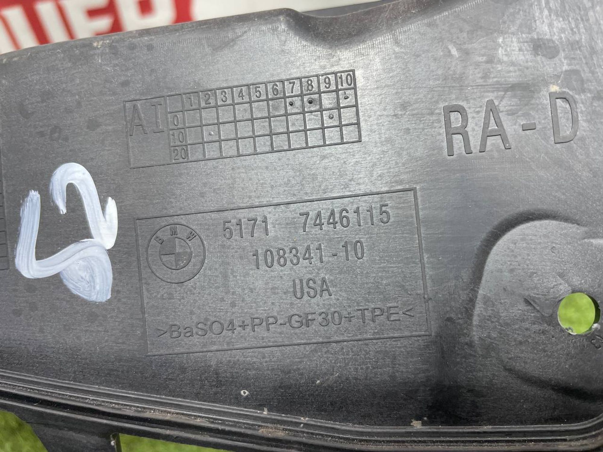 https://ycs.partsauto.market/partsauto-images/thmbs/userImages/h353NjtZg3VDP19b5HMt7LlpbQ93/part/11acb0af-3e1a-4d73-bd49-133bca17f64f_1711378318892.jpg