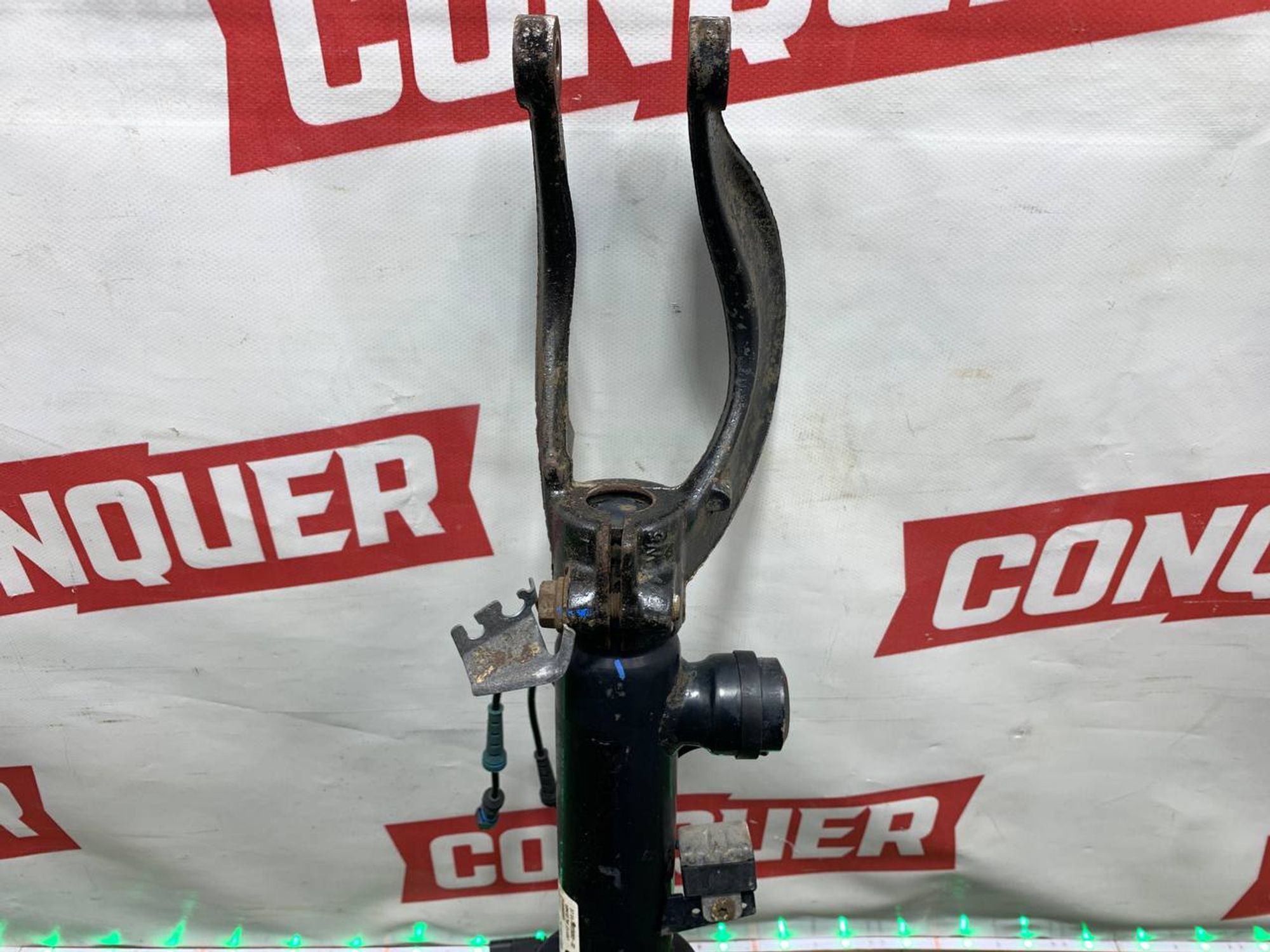 https://ycs.partsauto.market/partsauto-images/thmbs/userImages/h353NjtZg3VDP19b5HMt7LlpbQ93/part/11b3462e-b481-465a-a338-0024a46abf93_1727772971010.jpg