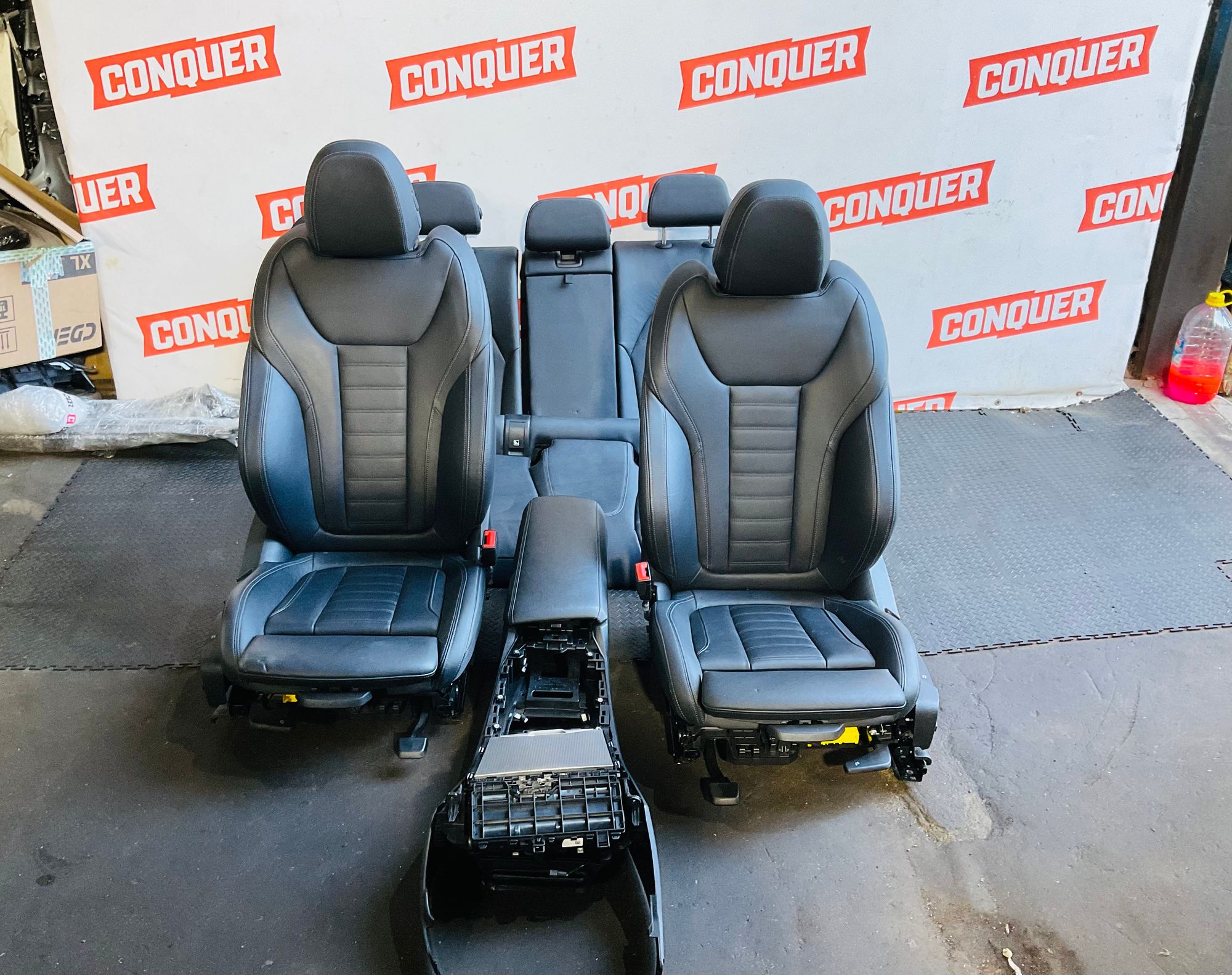 https://ycs.partsauto.market/partsauto-images/thmbs/userImages/h353NjtZg3VDP19b5HMt7LlpbQ93/part/121ea97a-3180-474f-816b-52ab6bd34ffa_1781618920803.jpg