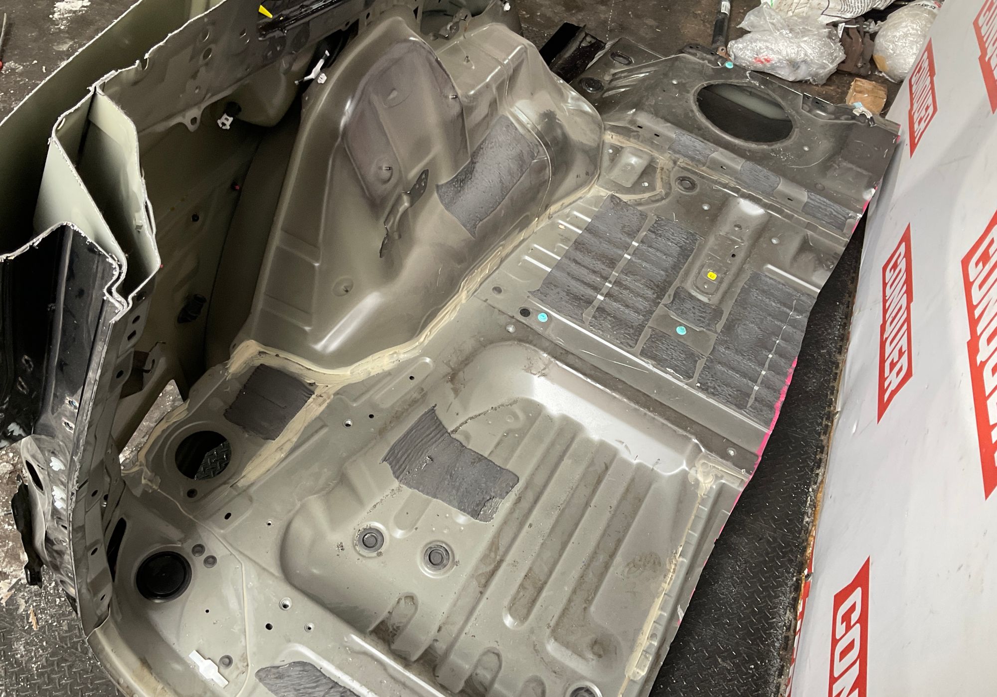 Четверть задняя левая Toyota Land Cruiser 300, 200000 рублей, Москва