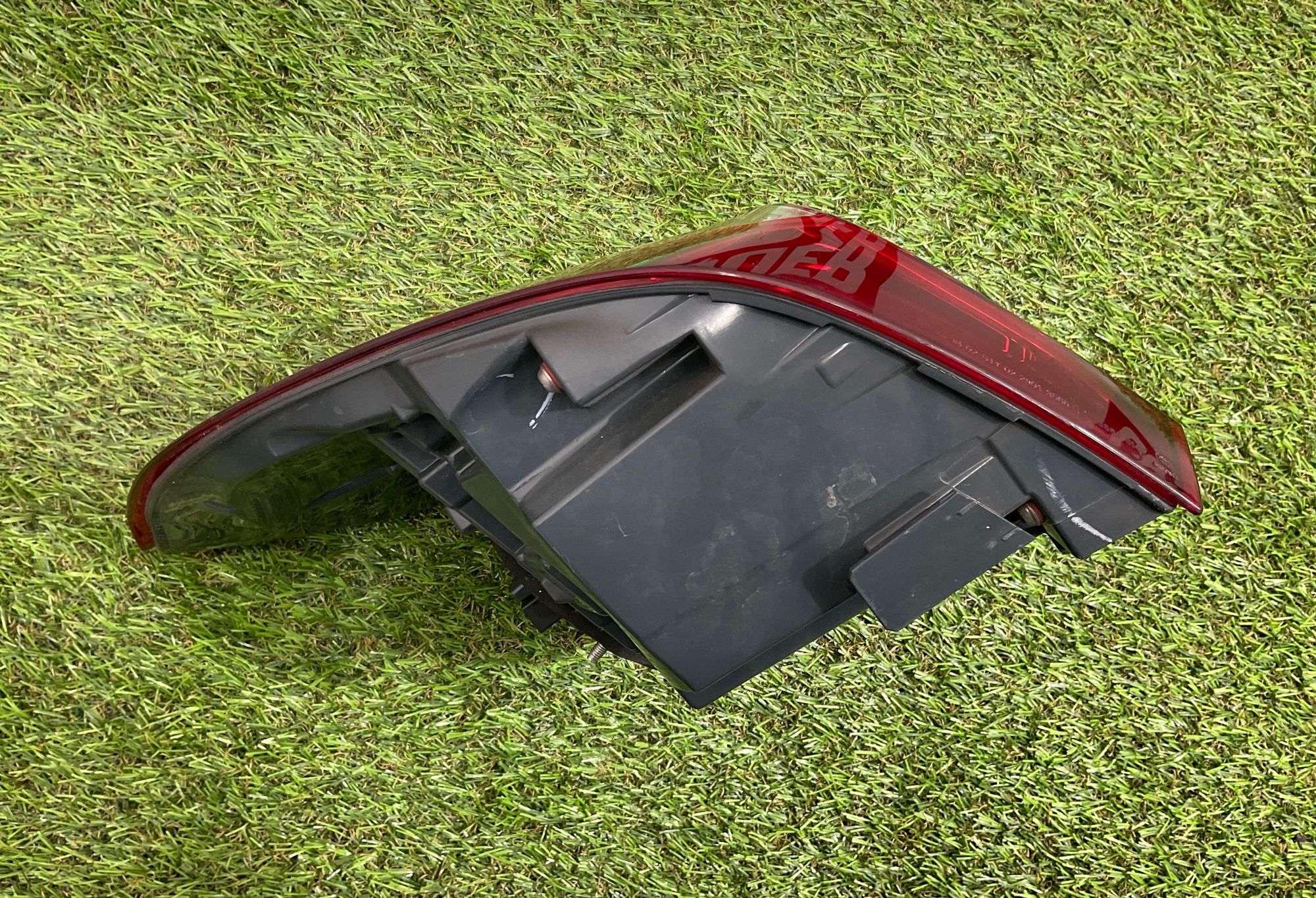 https://ycs.partsauto.market/partsauto-images/thmbs/userImages/h353NjtZg3VDP19b5HMt7LlpbQ93/part/12857d56-80c6-4f17-ac07-5ff67f209119_1746628182418.jpg