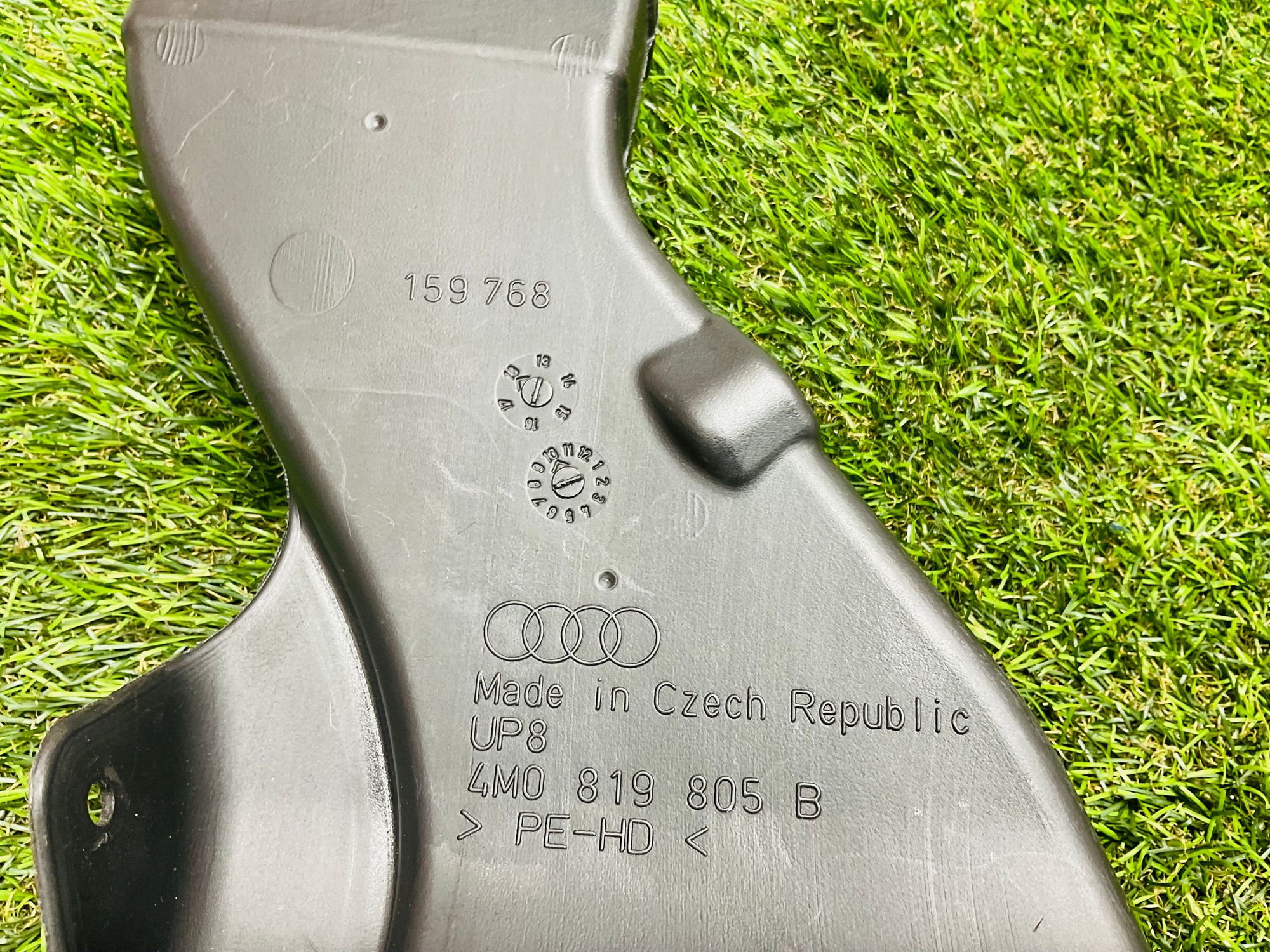 https://ycs.partsauto.market/partsauto-images/thmbs/userImages/h353NjtZg3VDP19b5HMt7LlpbQ93/part/128d9af4-4da0-4b38-8ec9-0bc3311cc544_1785851699321.jpg