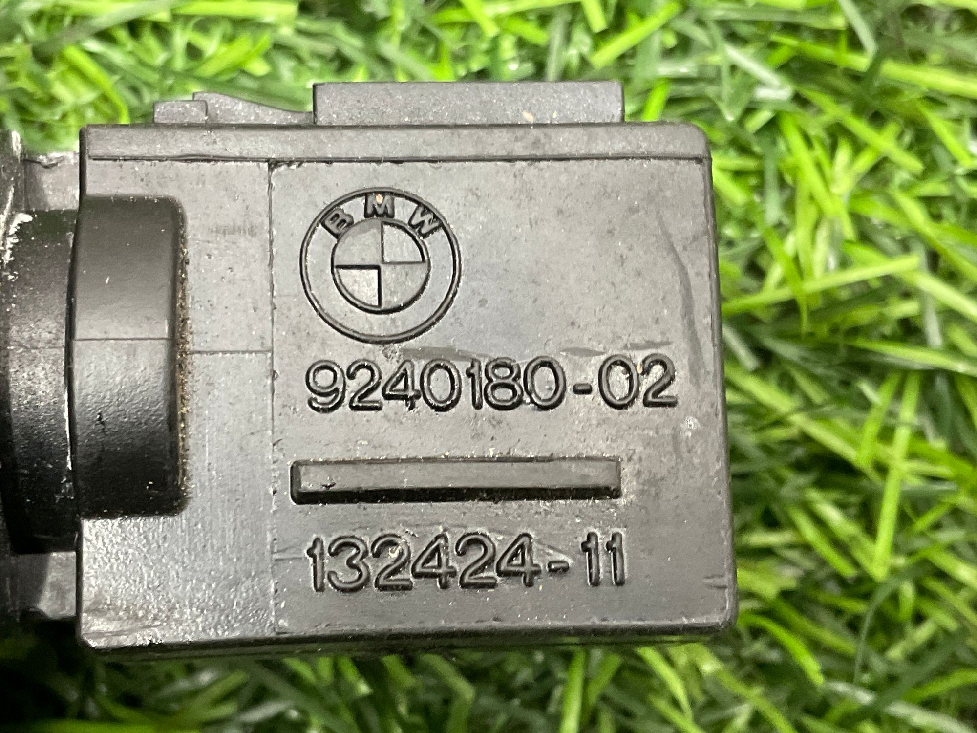 https://ycs.partsauto.market/partsauto-images/thmbs/userImages/h353NjtZg3VDP19b5HMt7LlpbQ93/part/1297b5c6-a79a-46bb-9ec3-7515639a80e6_1736347282112.jpg